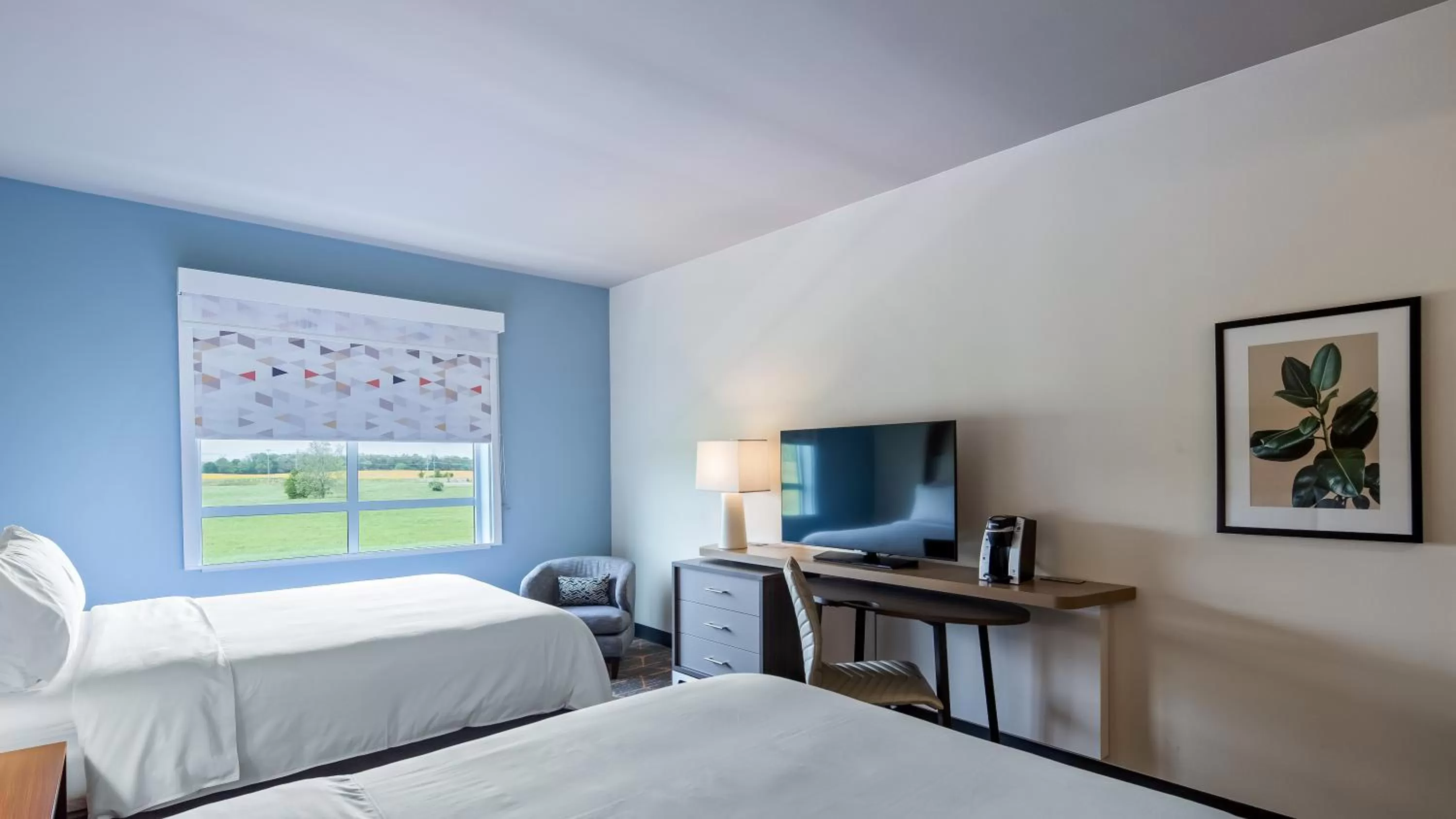 Bed in Holiday Inn - Clarksville Northeast by IHG