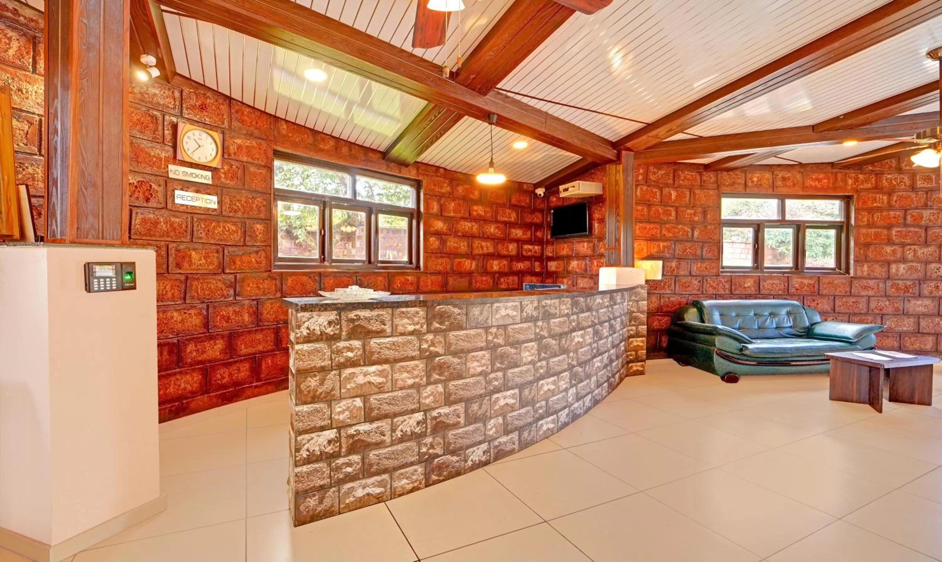 Lobby or reception in Treebo Vhyomaan Resort With Swimming Pool