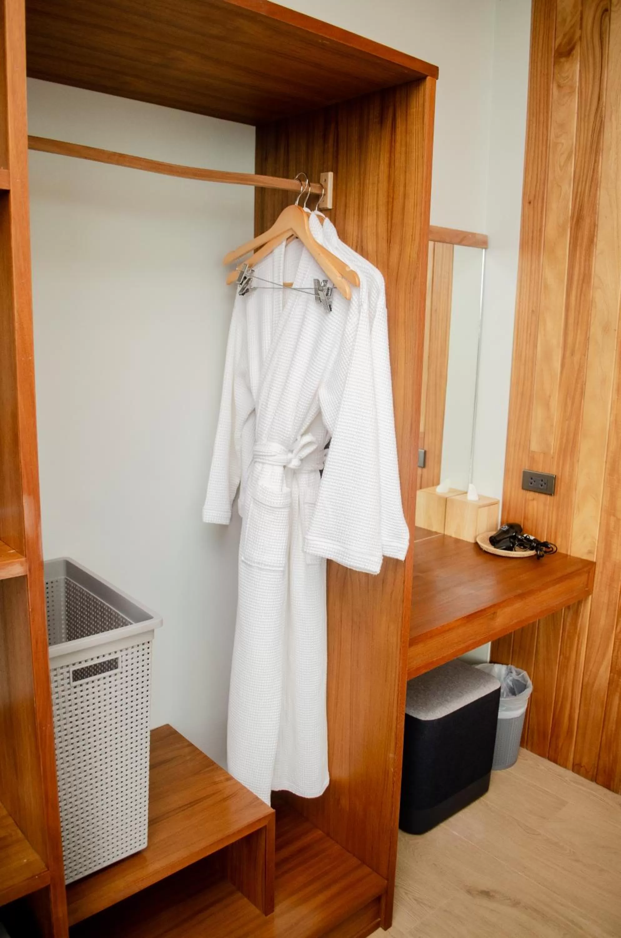 Ao Luek Panoramic Pool-SHA Plus