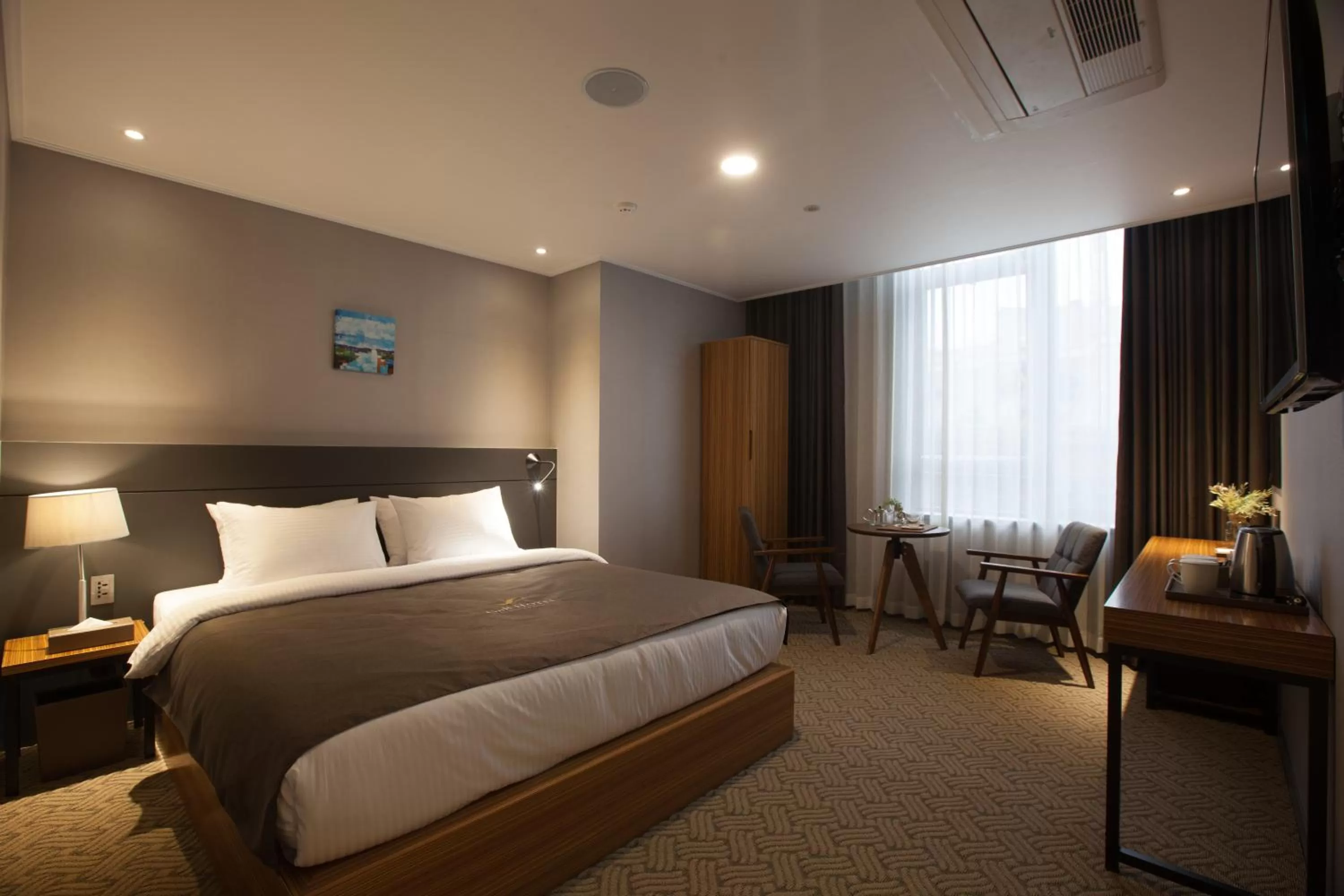 Day, Bed in GnB Hotel