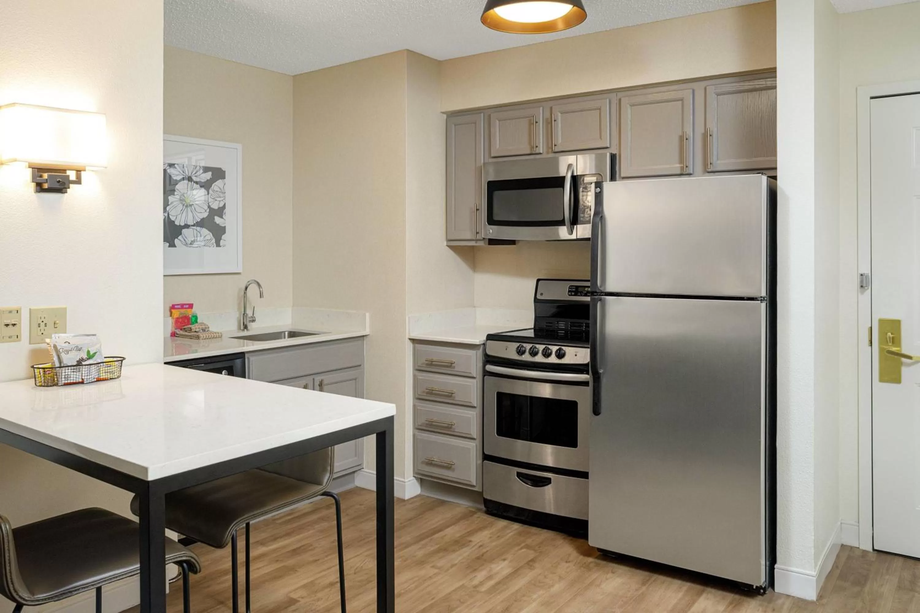 Kitchen or kitchenette in Residence Inn New Rochelle
