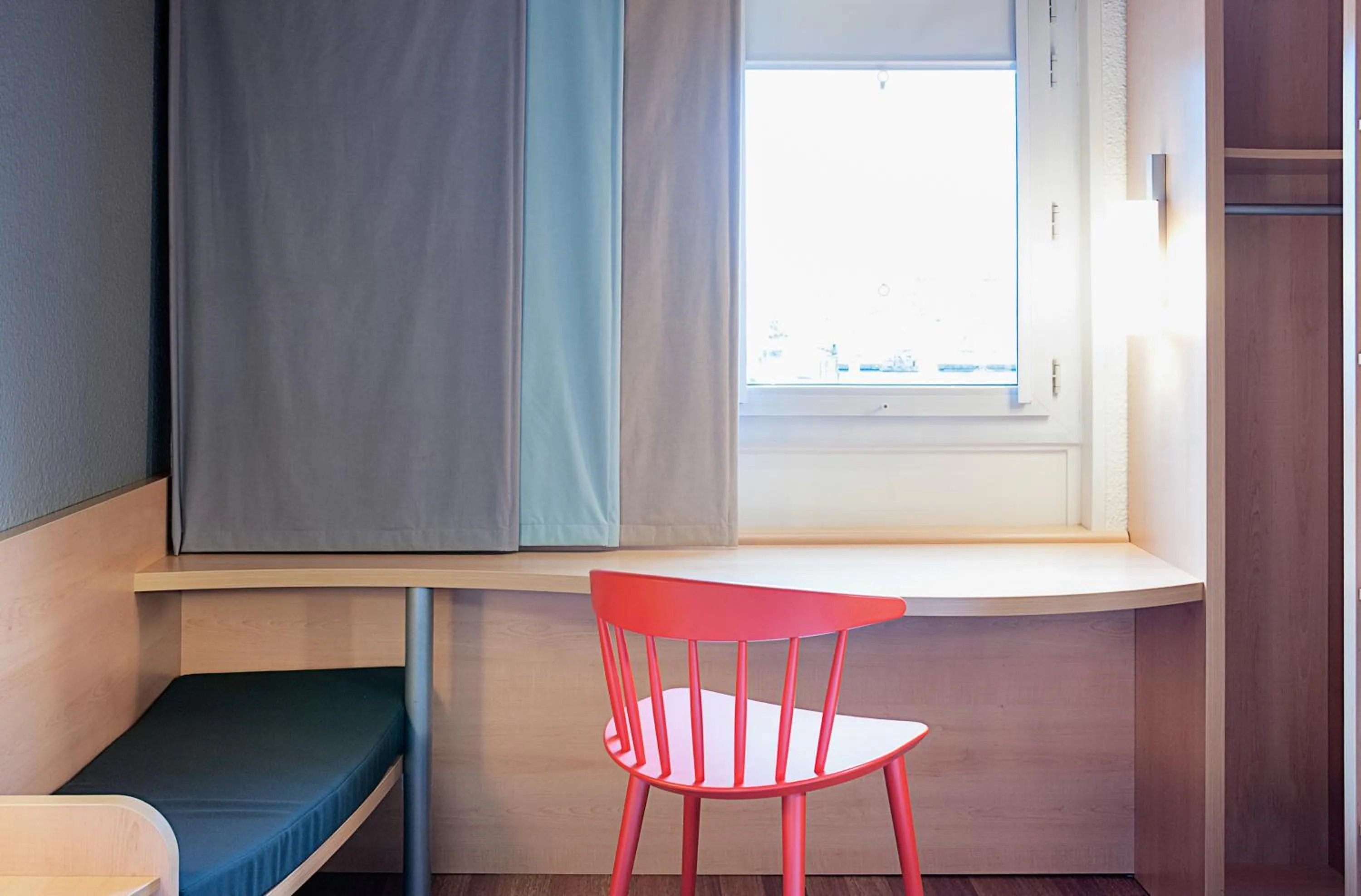 Seating area in Ibis Cornella
