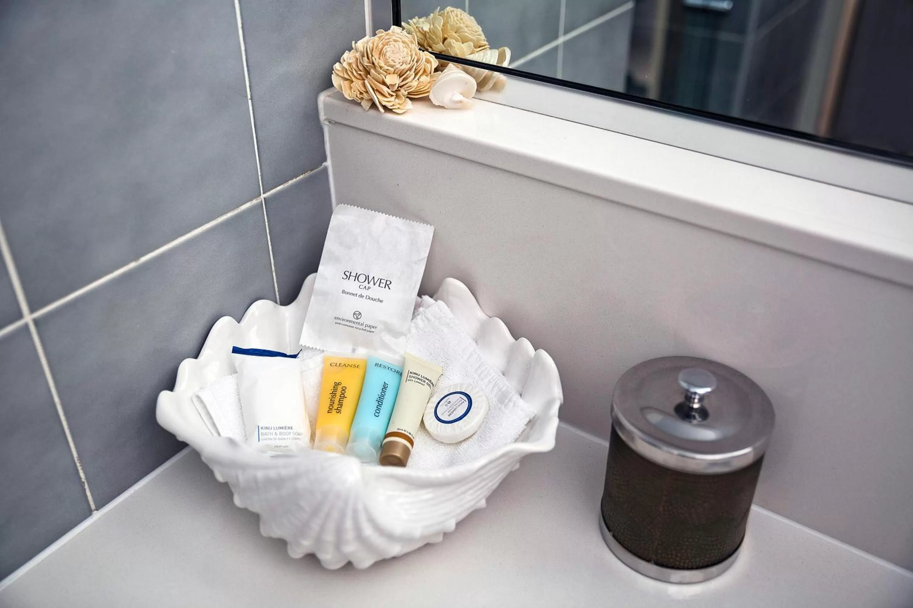 Decorative detail in Best Western Sanctuary Inn