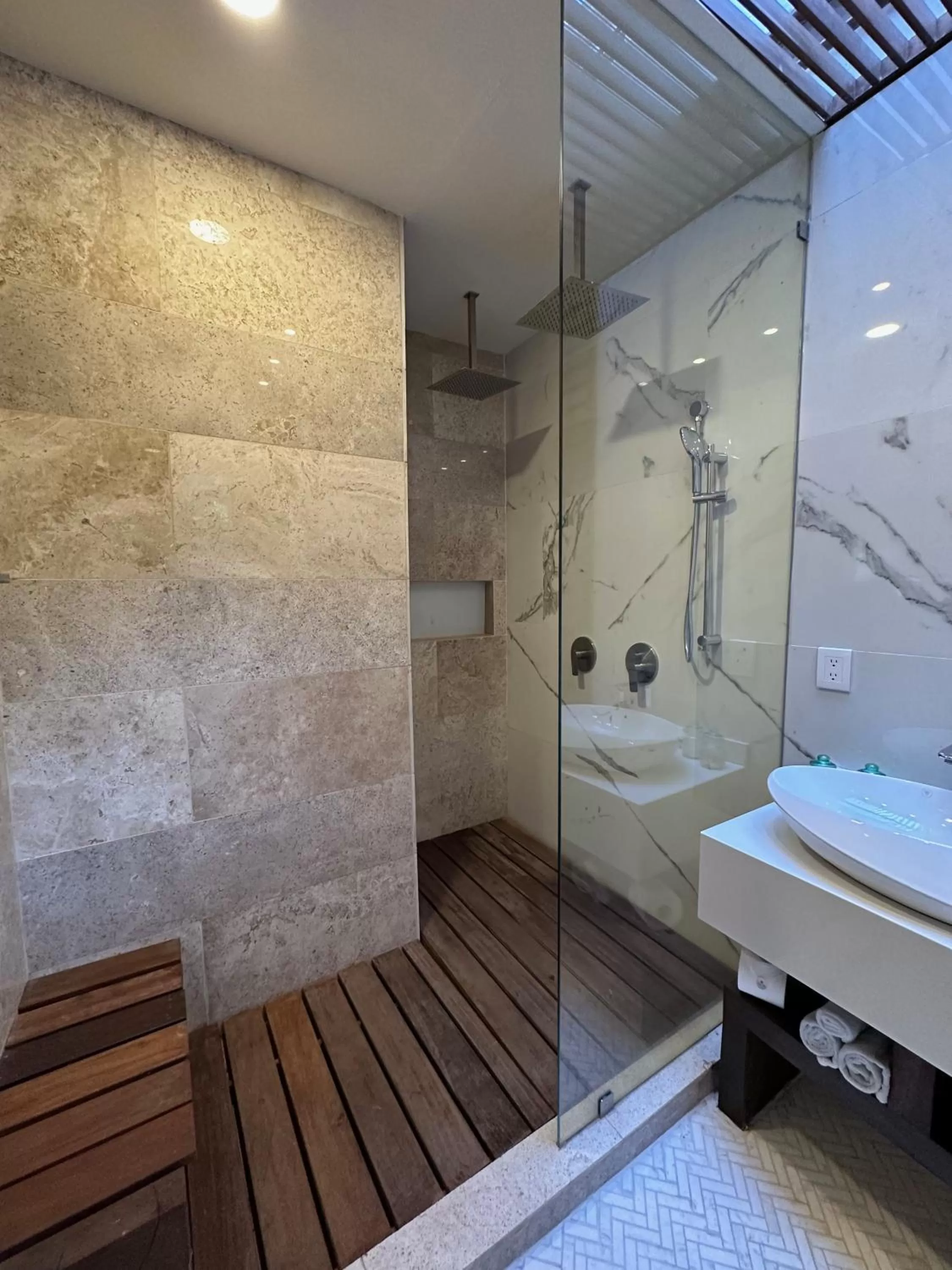 Hotel Lindo Ajijic Bed & Breakfast