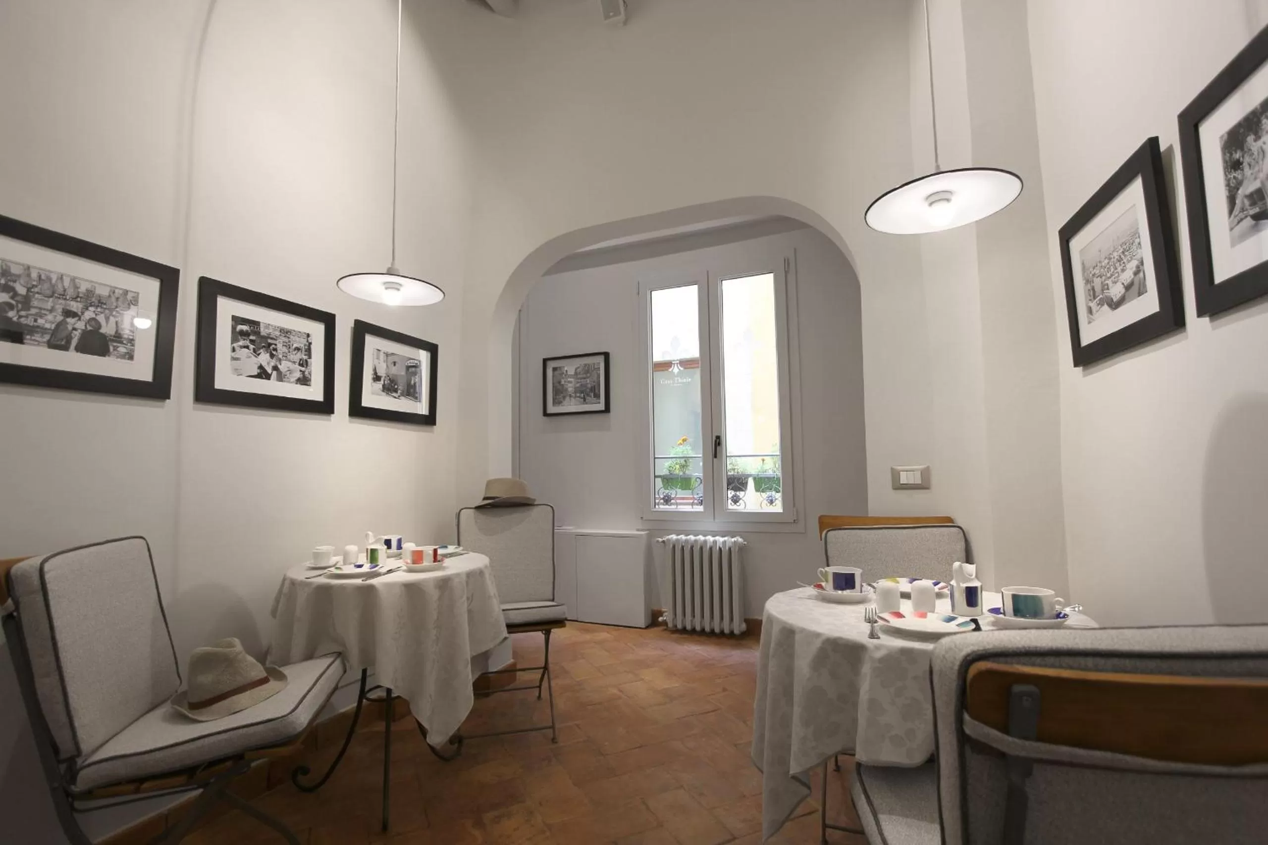 Food and drinks in Casa Thiele alla Signoria