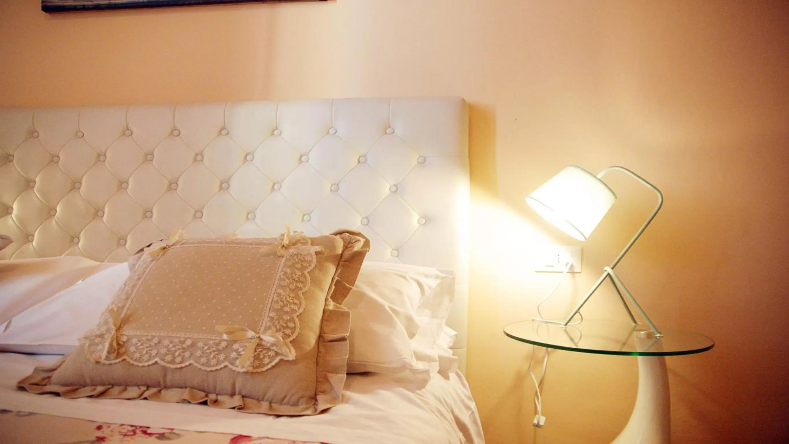 Bed in Ridolfi Guest House