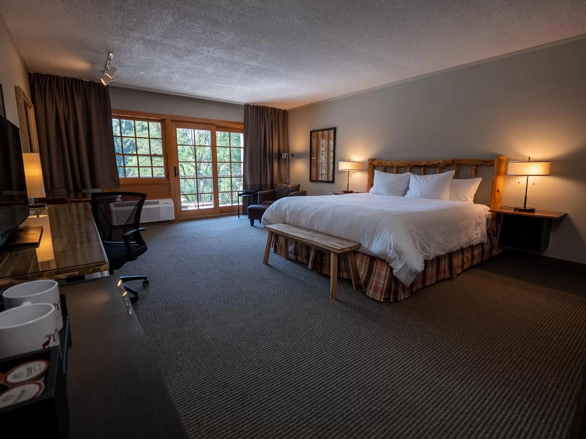 Bed in The Lodge at Riverside