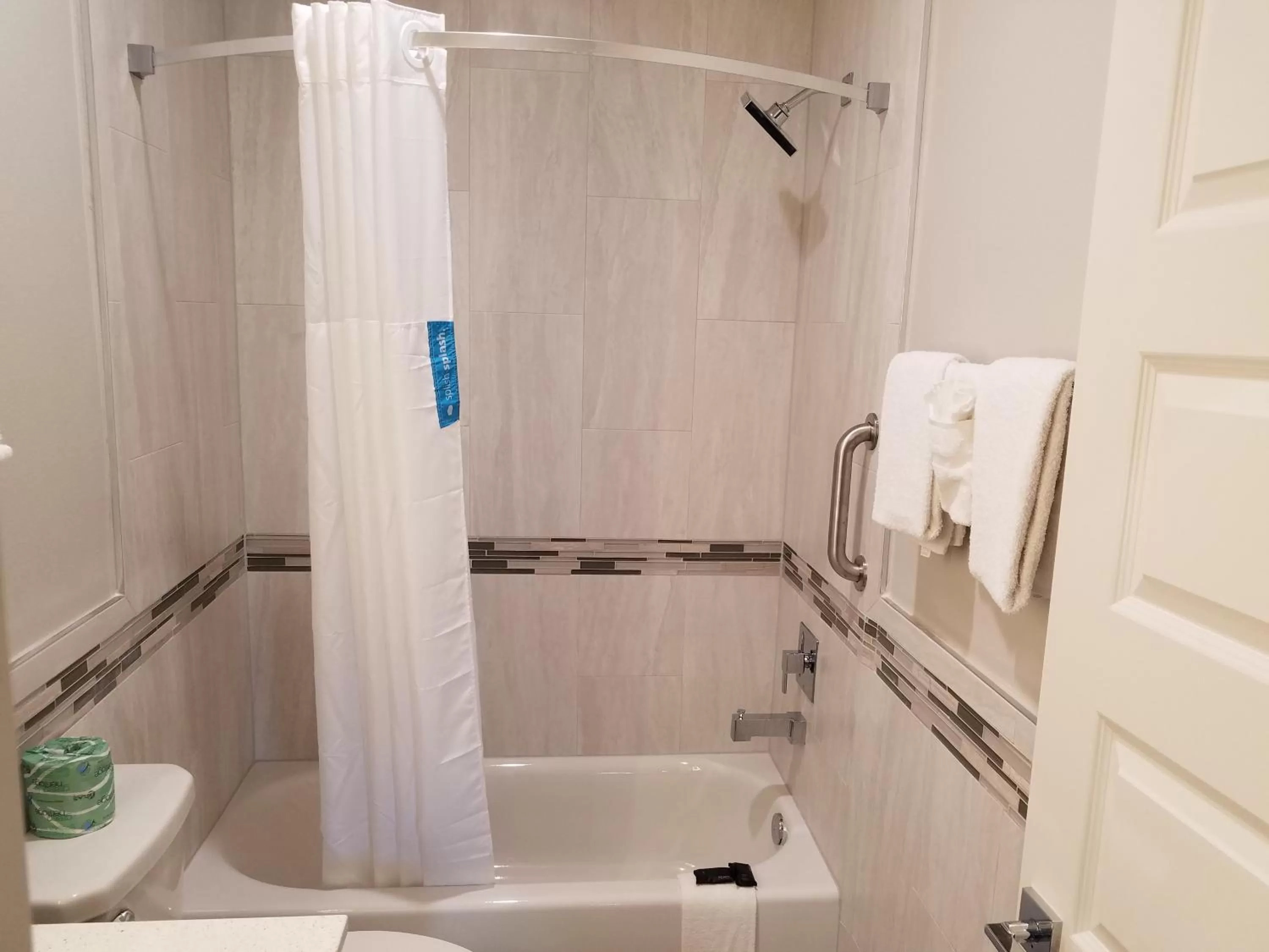 Bathroom in Palace Inn Blue Tomball Parkway