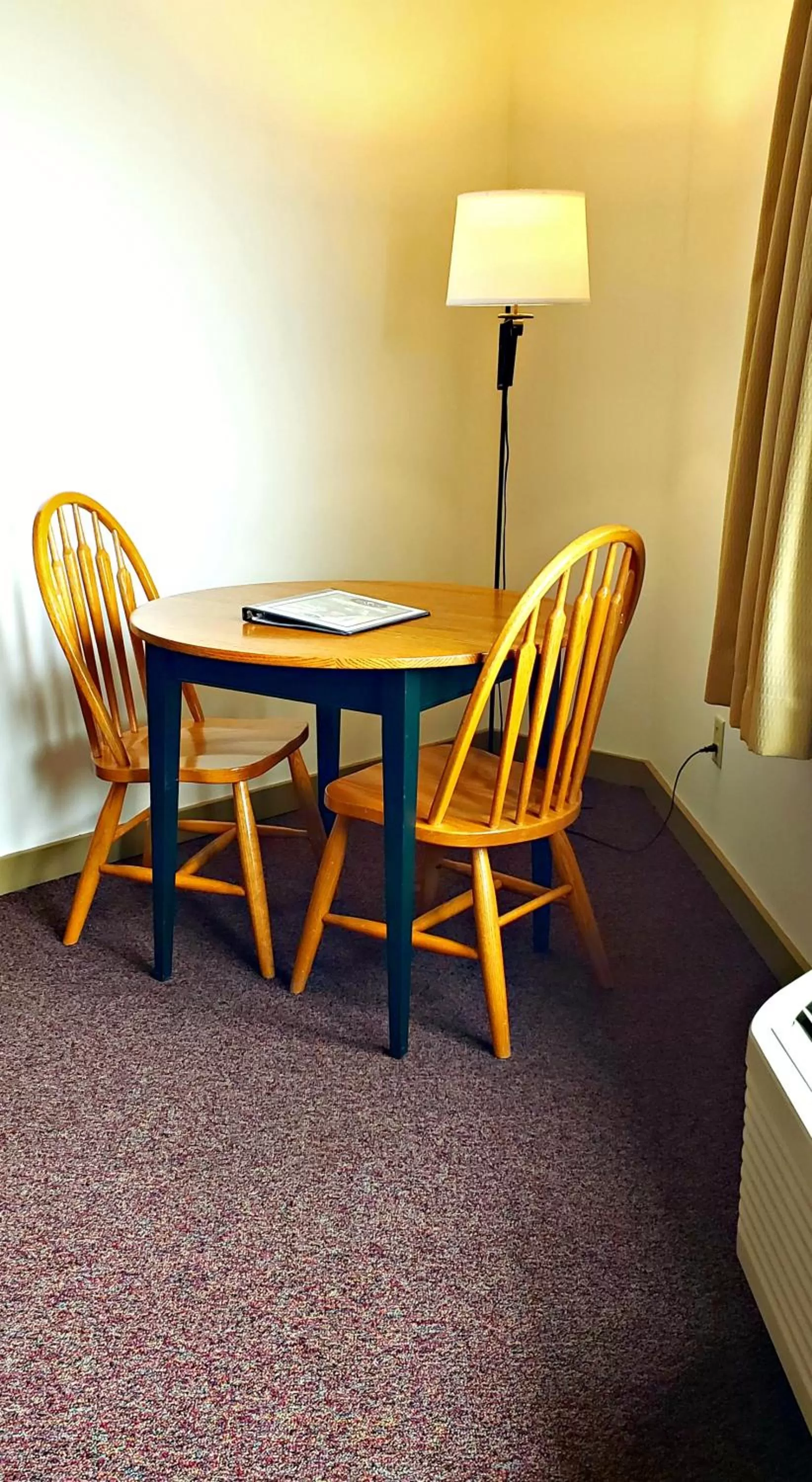 Seating area in Berlin Heritage Inn