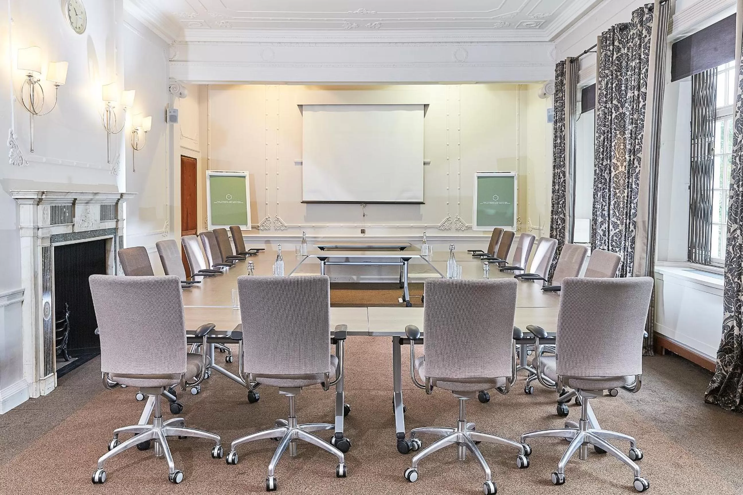 Meeting/conference room in Milton Hill House