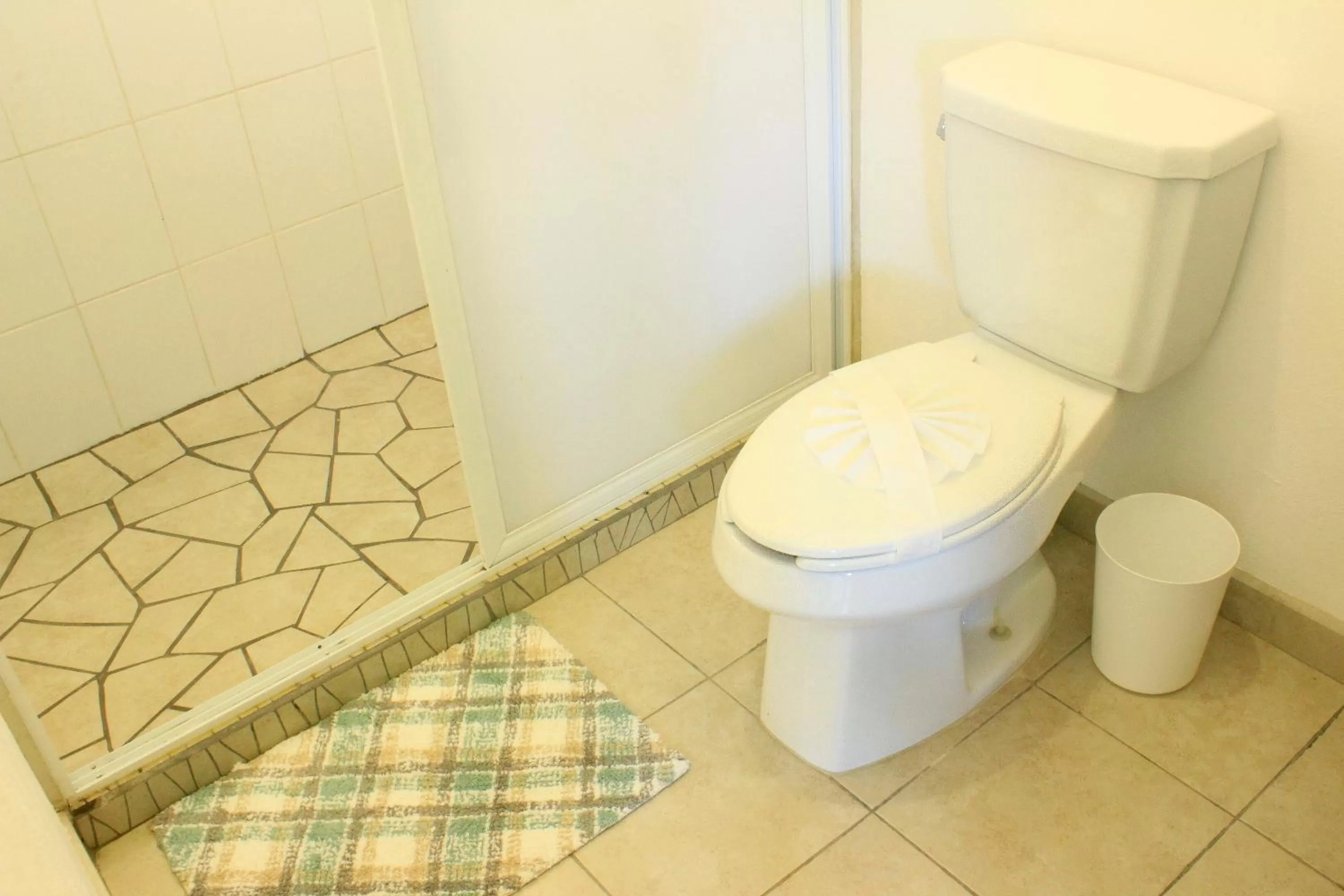 Bathroom in La Palmita Budget Boutique Hotel