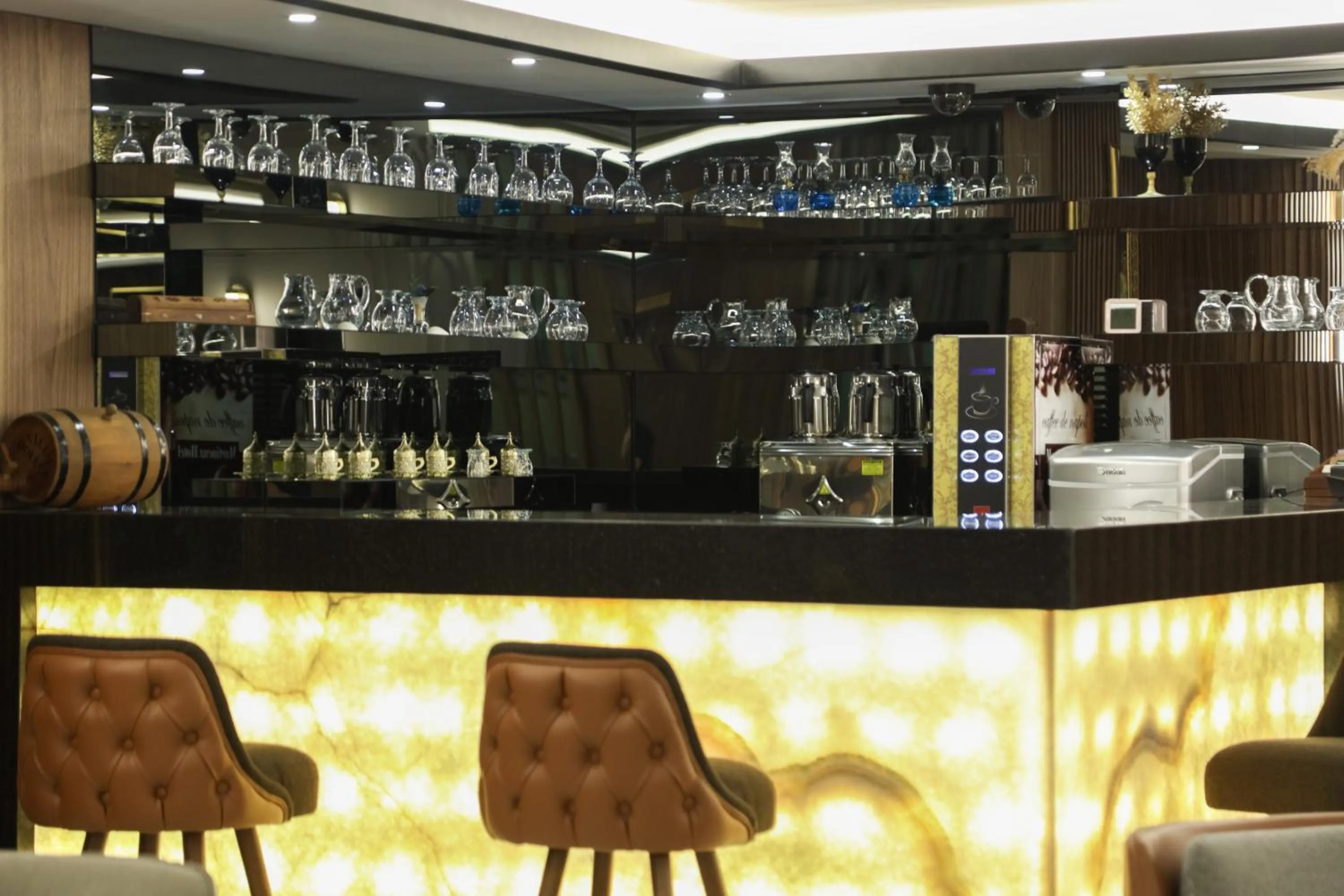 Lounge or bar in Martinenz Hotel