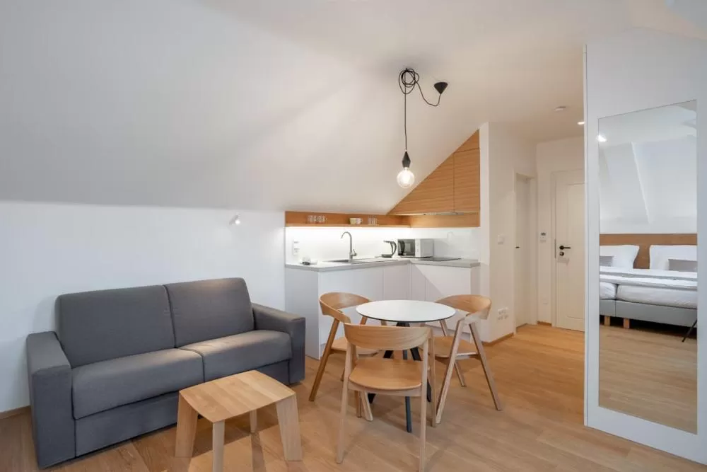 Kitchen or kitchenette, Bed in Villa Rosenaw