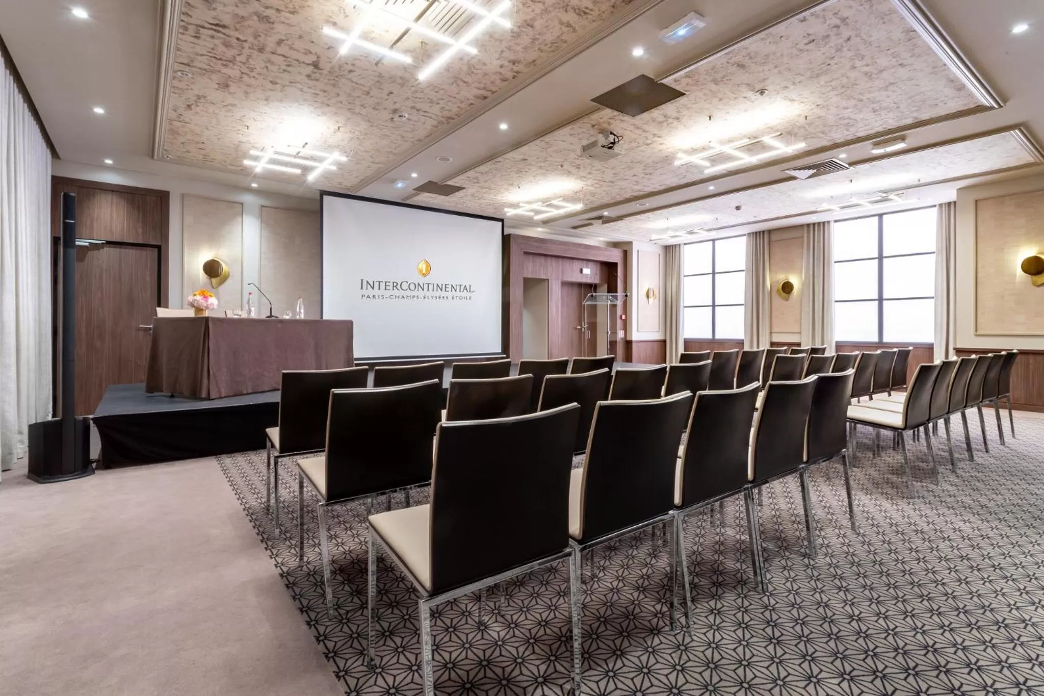 Meeting/conference room in InterContinental Paris Champs Elysées Etoile by IHG