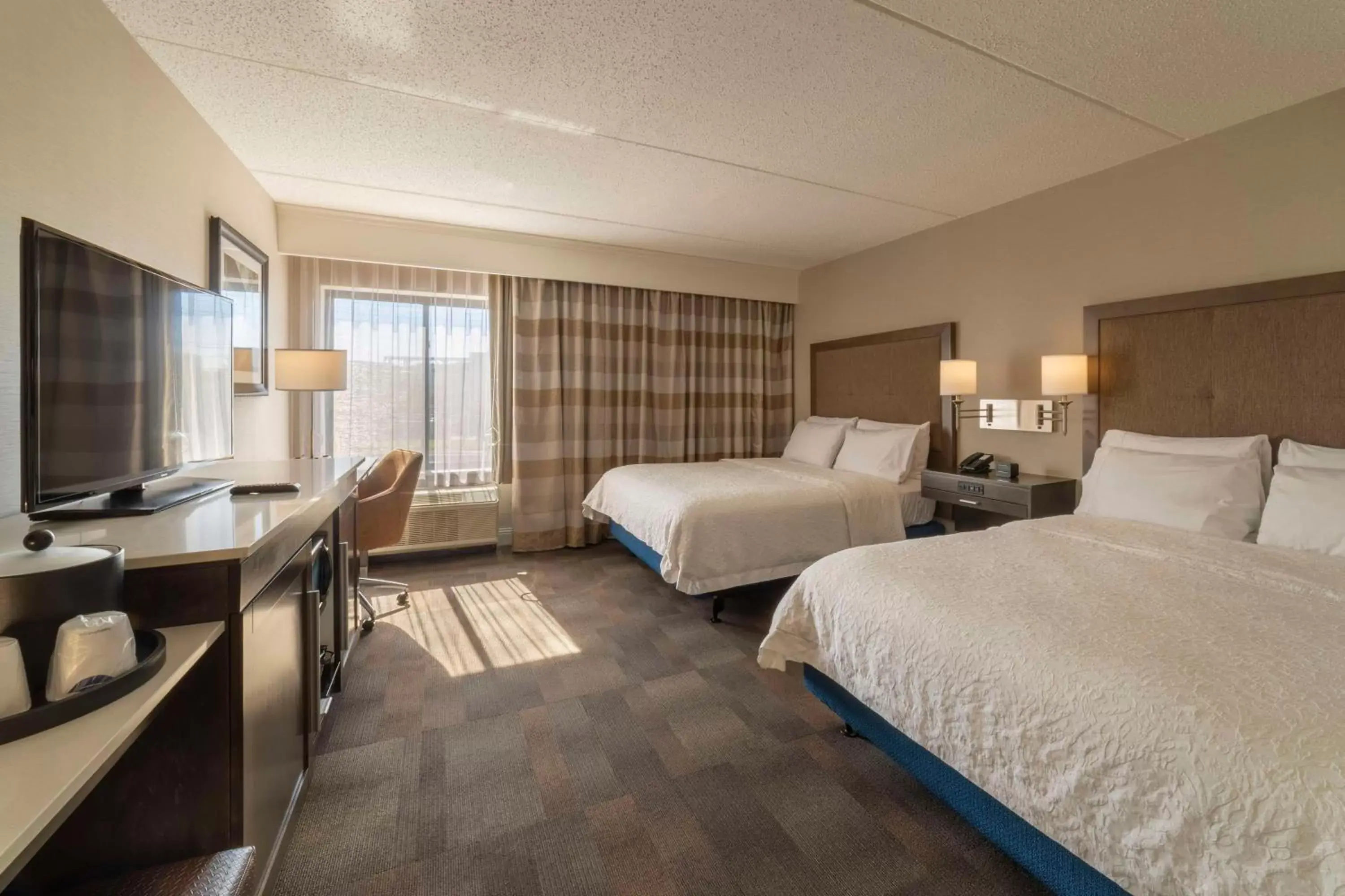 Queen Room with Two Queen Beds - single occupancy - Non-Smoking in Hampton Inn Carlstadt At The Meadowlands Queen Room with Two Queen Beds - single occupancy - Non-Smoking in Hampton Inn Carlstadt At The Meadowlands