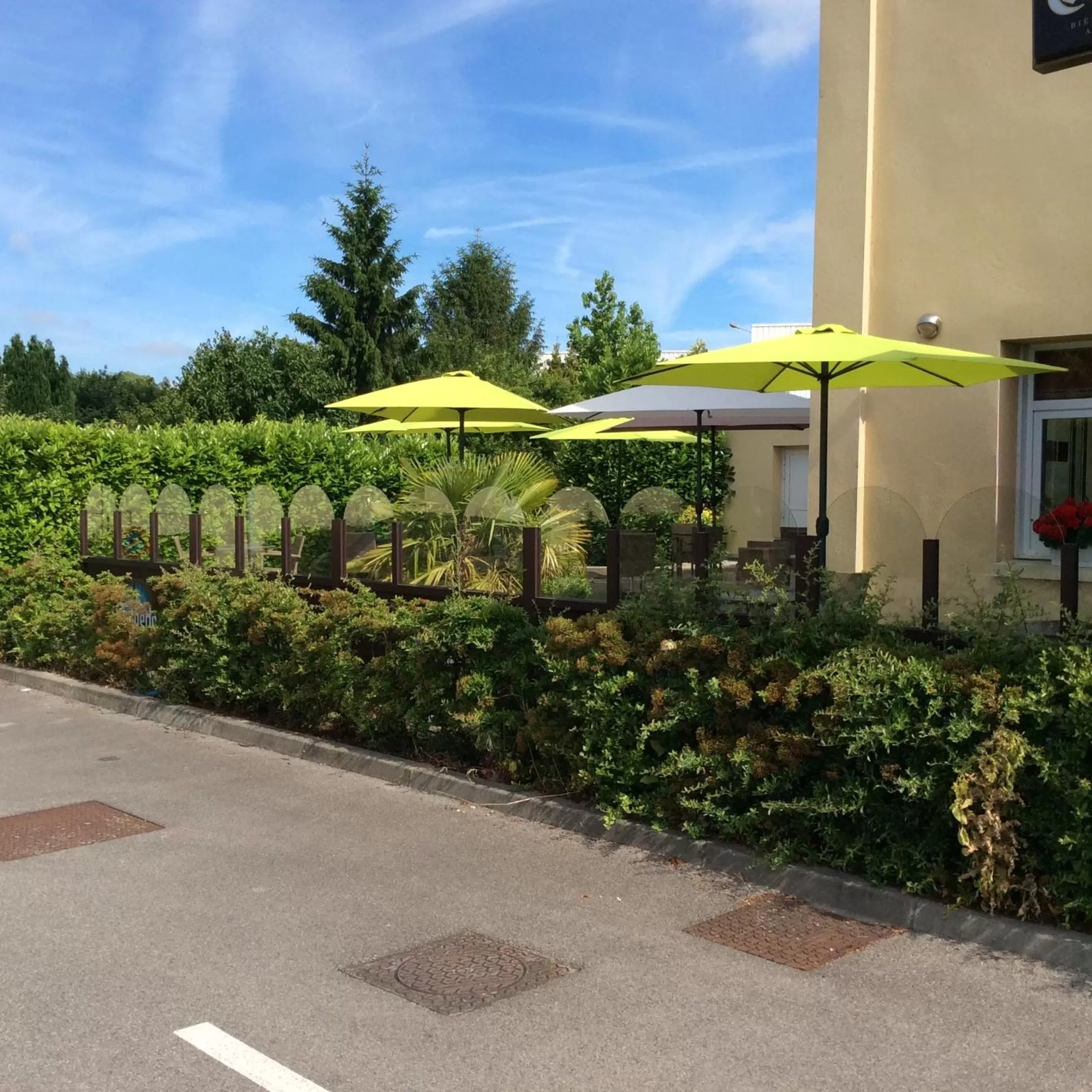 Patio in Le Logis De La Lys