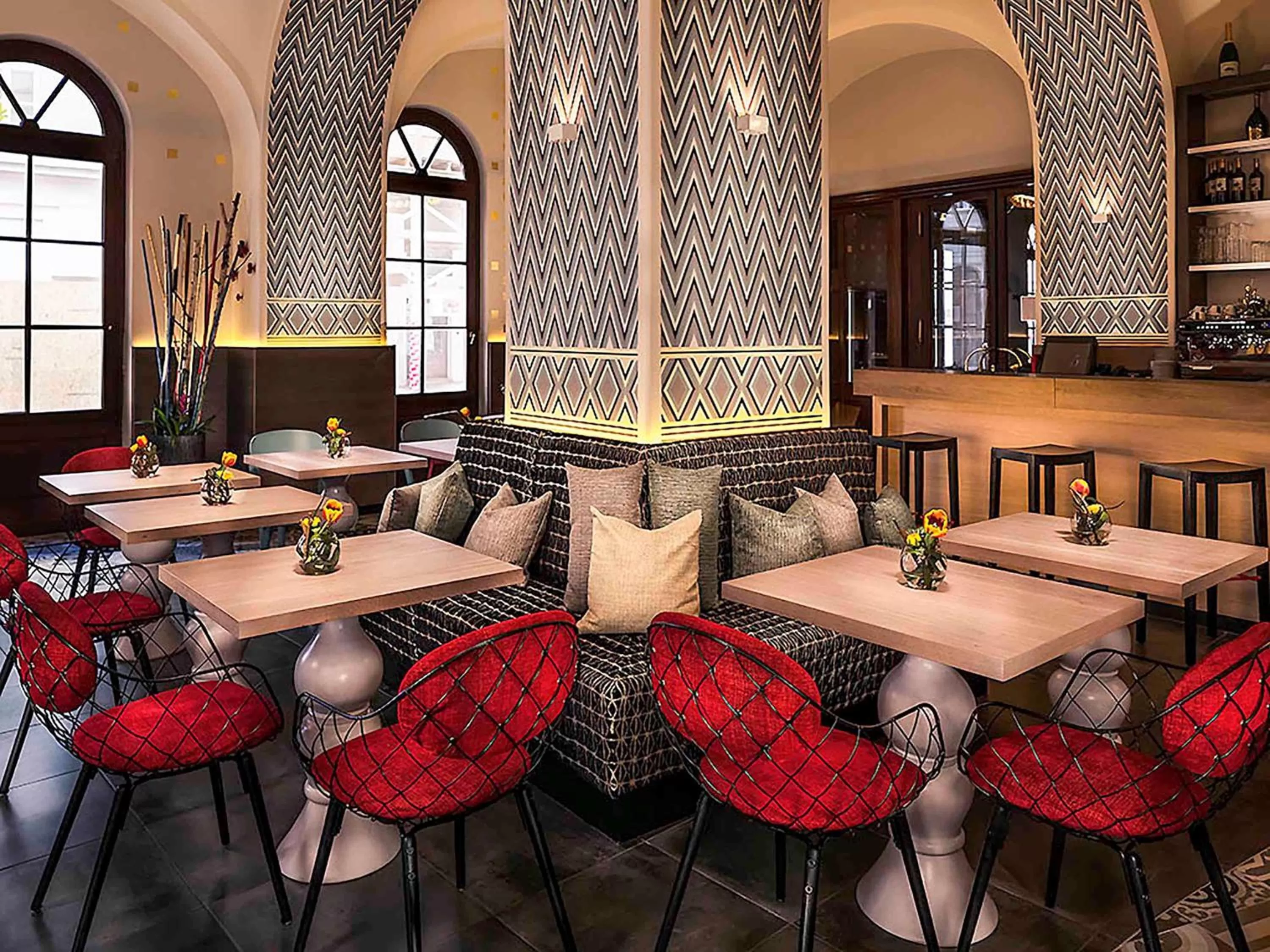 Restaurant/places to eat in Mercure Vienna First