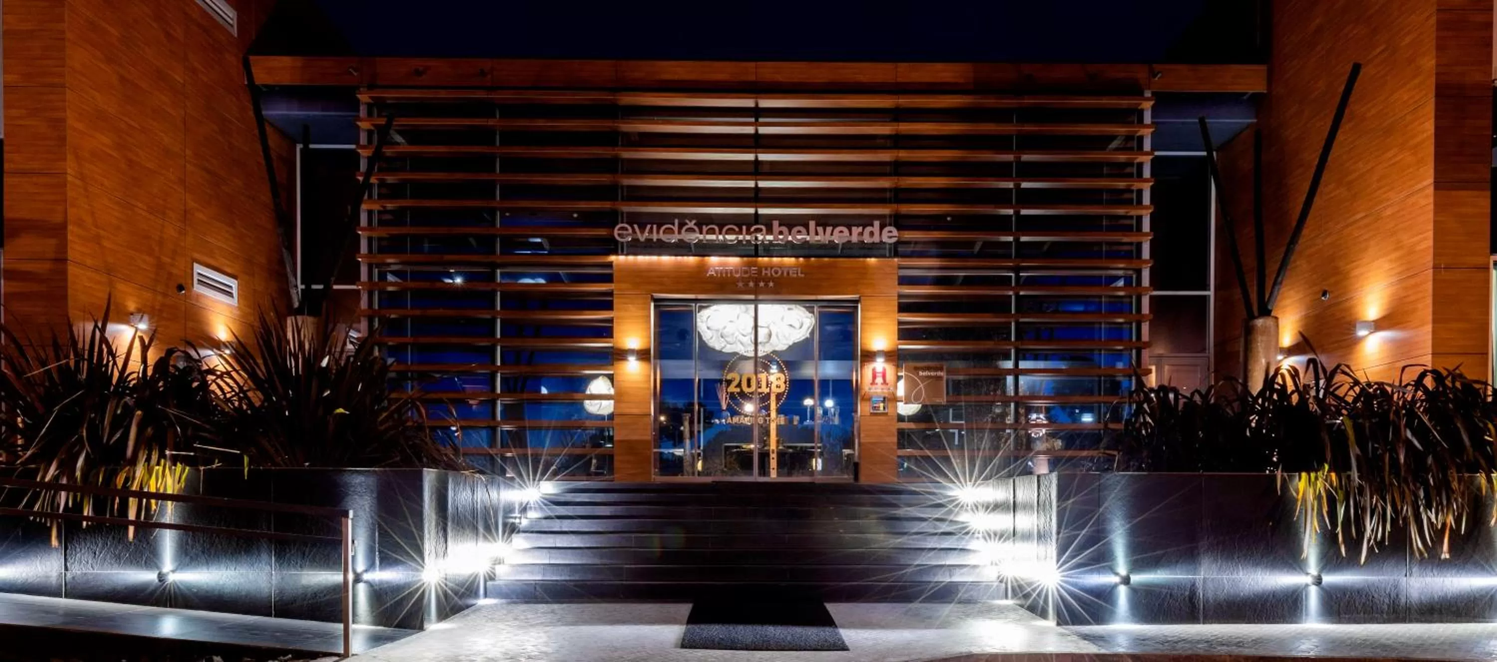 Facade/entrance in Evidencia Belverde Hotel