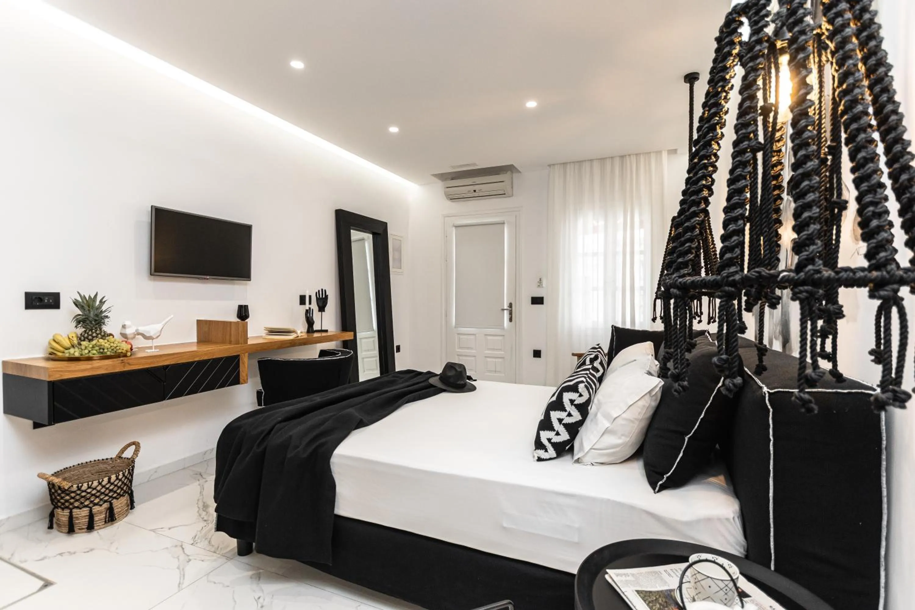 Facade/entrance, Bed in Hotel Palatia