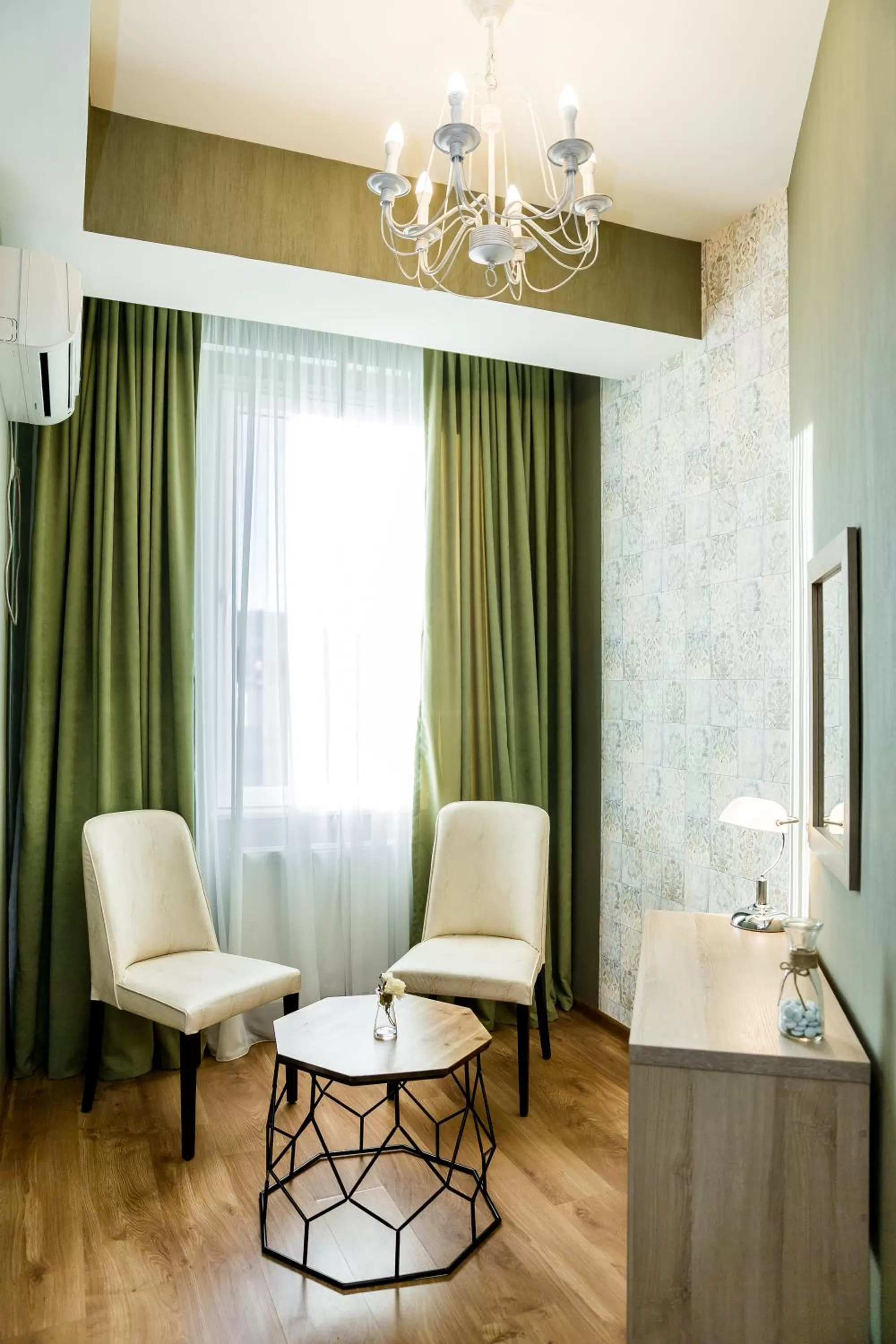 Decorative detail in Hotel Diamond