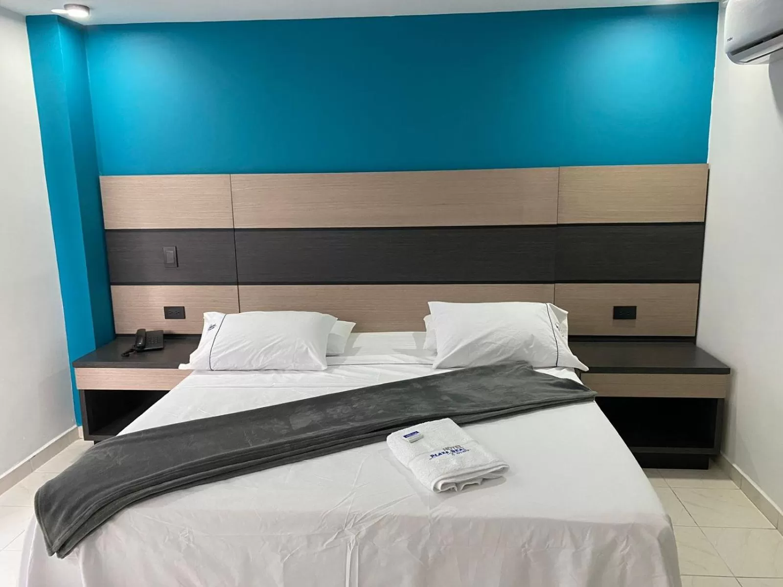 Deluxe Queen Room in Hotel Plaza Real Ocaña