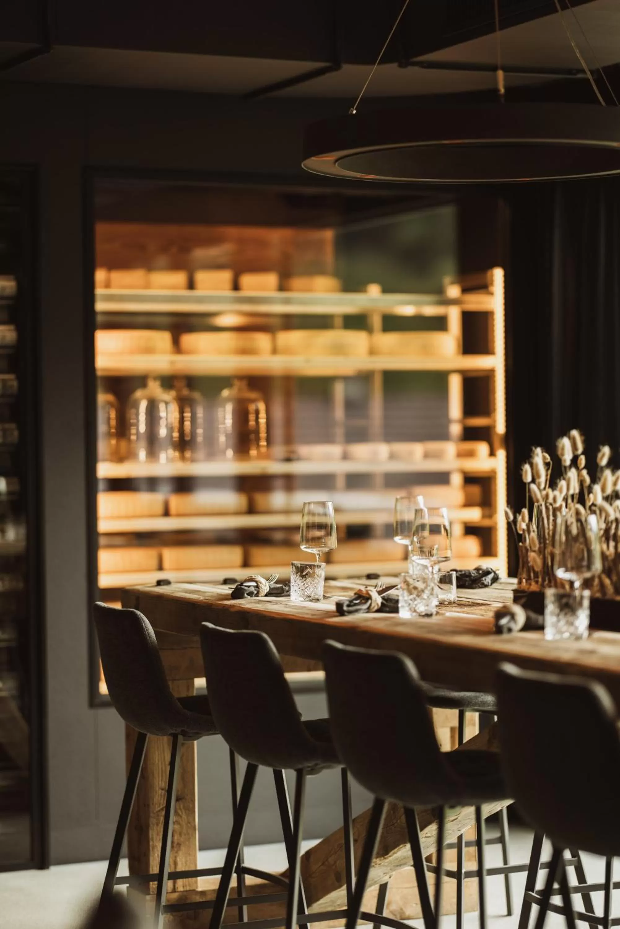 Restaurant/places to eat in Bretterhotel