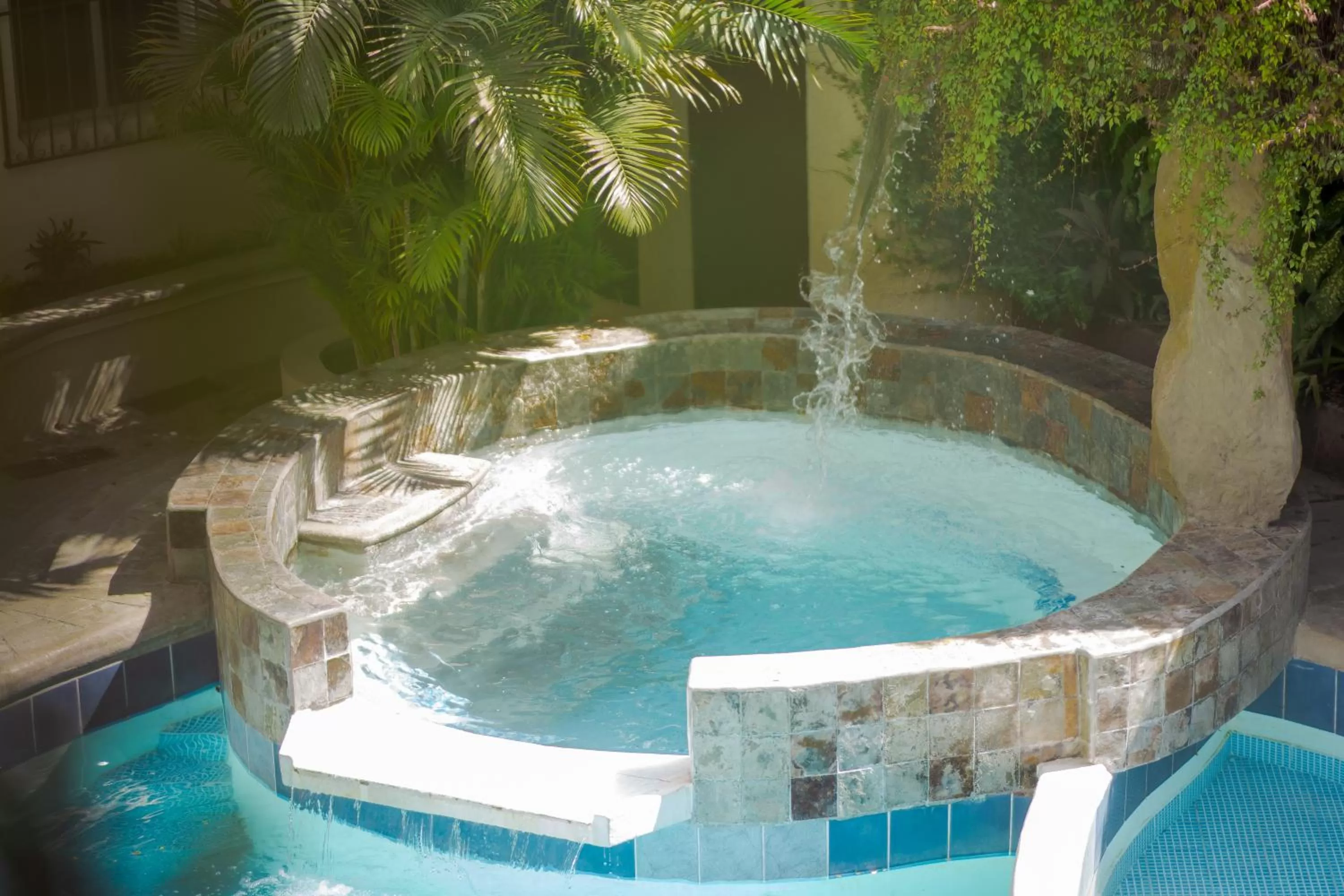 Swimming pool in Hotel Quinta Maya