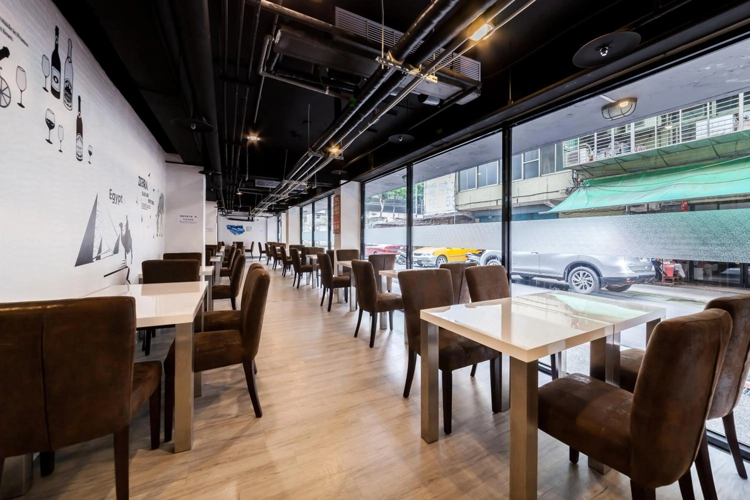 Restaurant/places to eat in Hotel Fun - Linsen