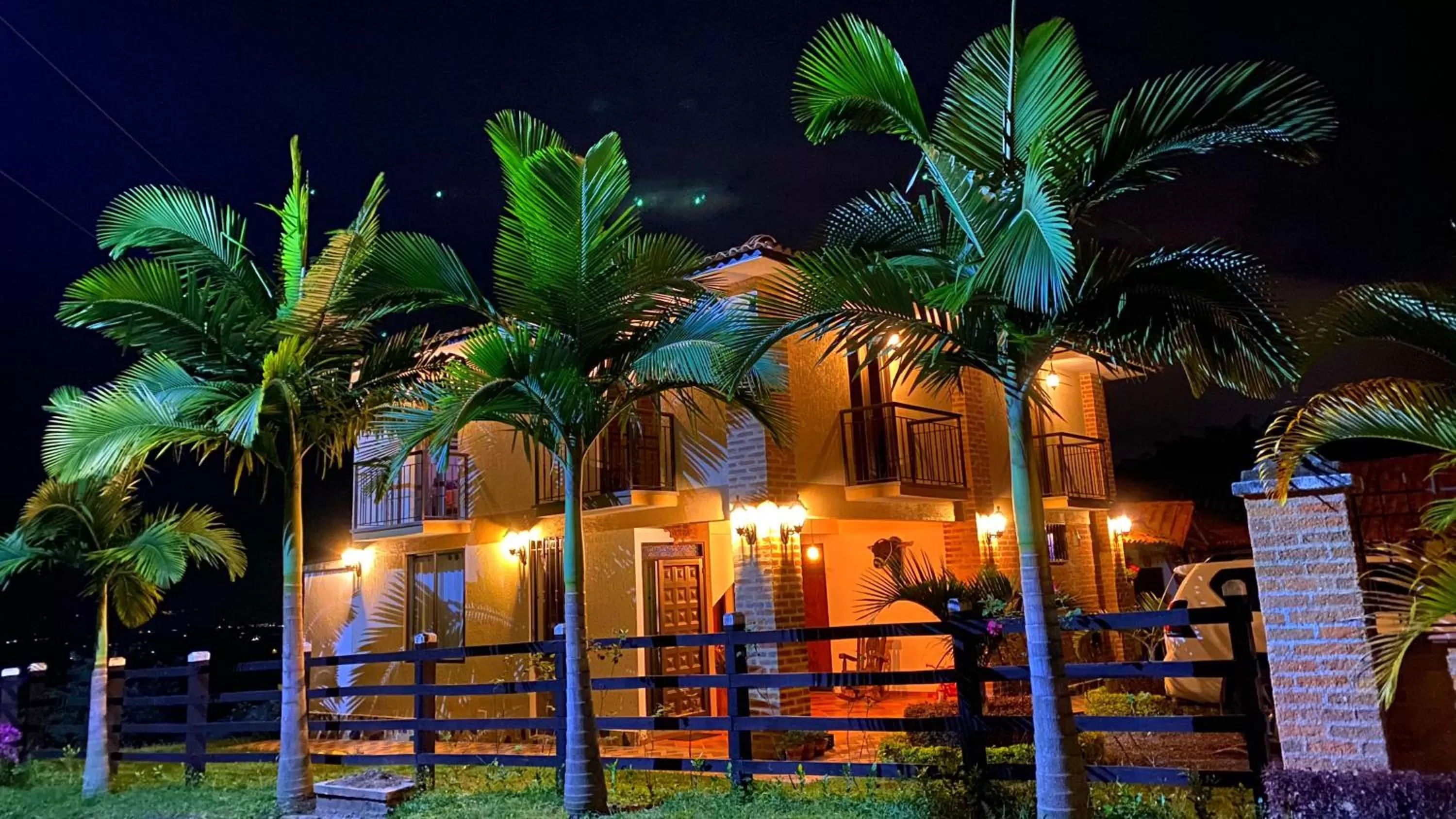 Property building in La Victoria Hotel Campestre