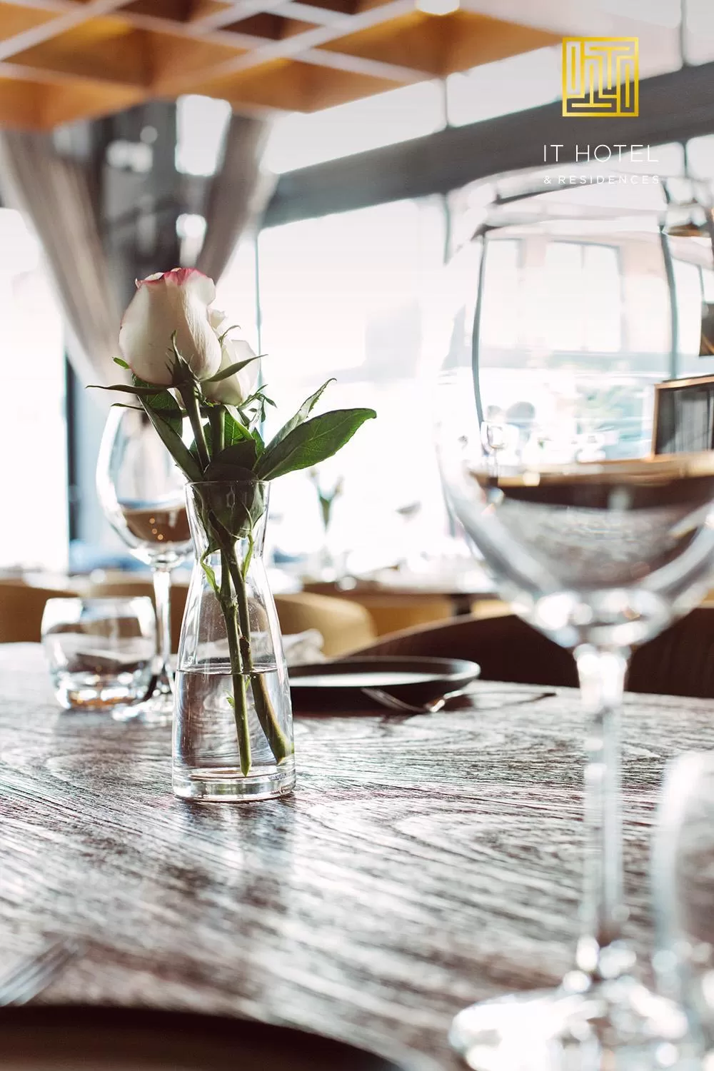 Restaurant/places to eat in IT Boutique Hotel & Restaurant