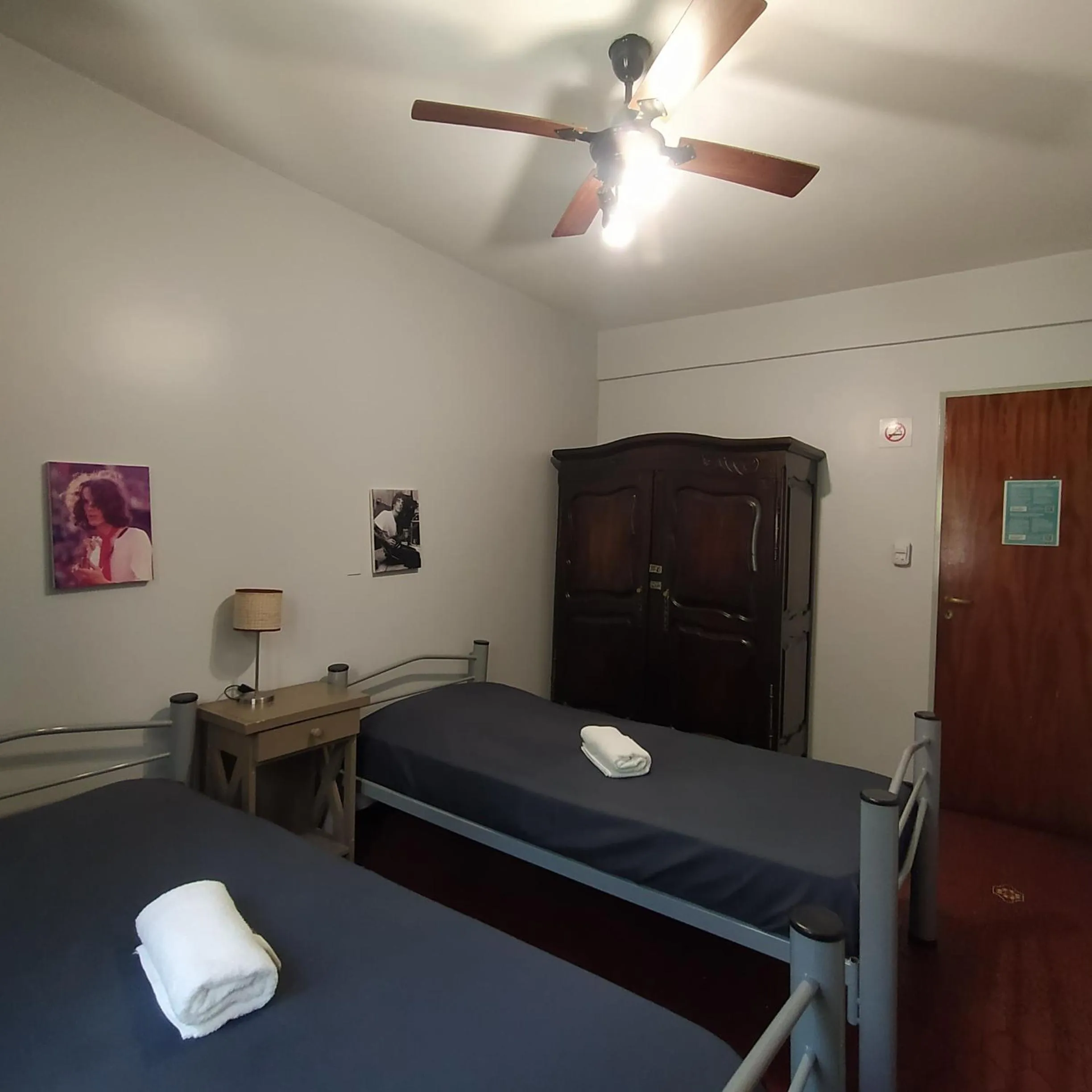 Photo of the whole room, Bed in Play Hostel Arcos