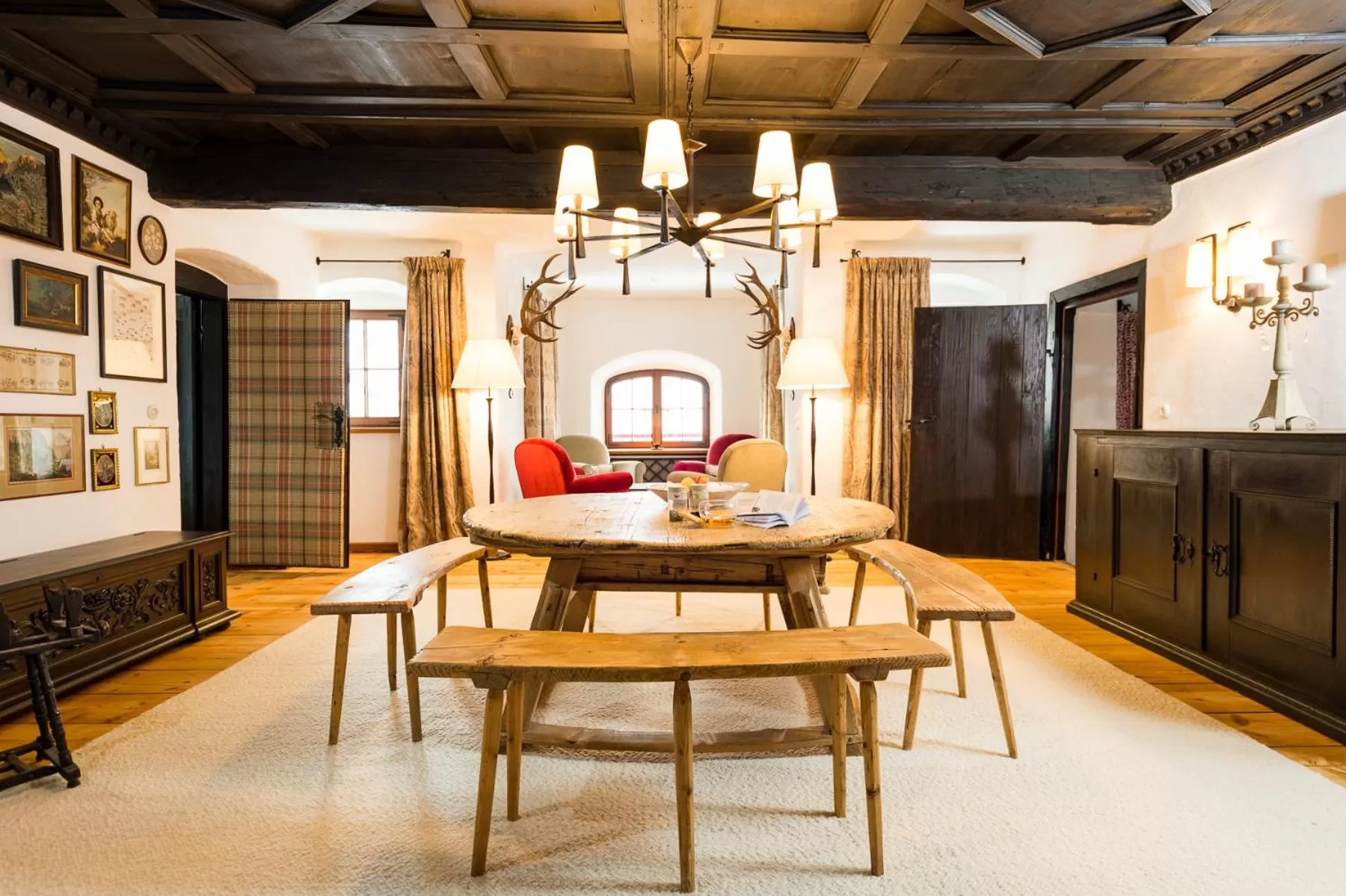 Area and facilities in Schloss Prielau Hotel & Restaurants