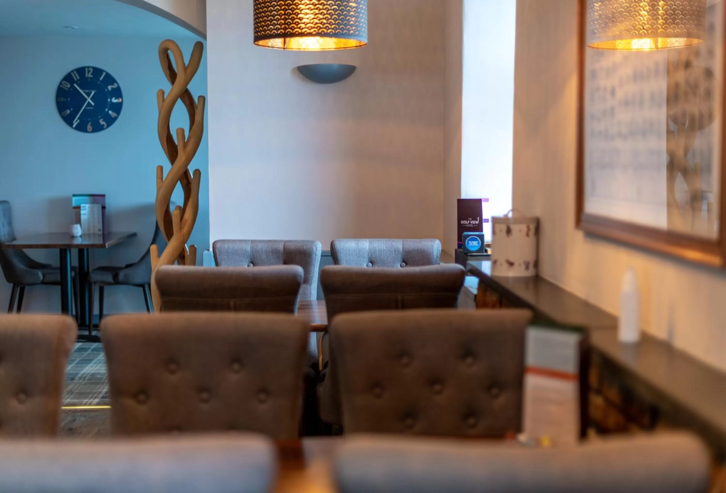 Lounge or bar in GOLF View Hotel & Macintosh Restaurant