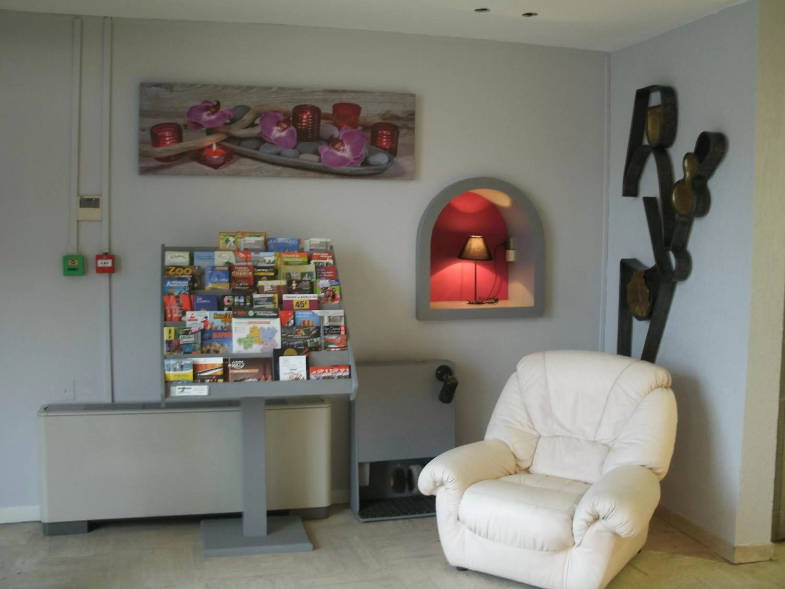 Lobby or reception in Hôtel Saint Jacques