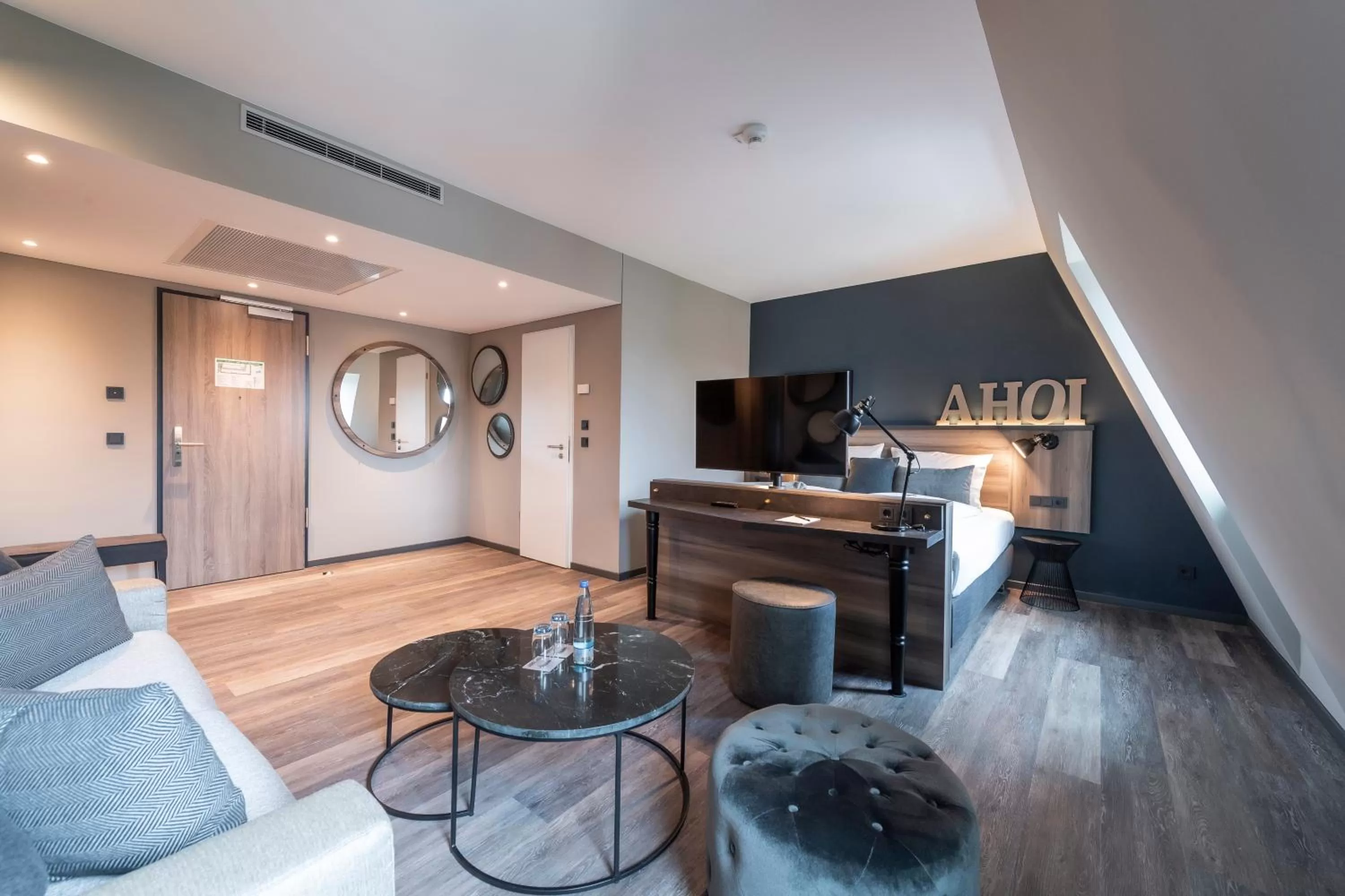 Bed in HARBR Hotel Ludwigsburg, a member of Radisson Individuals