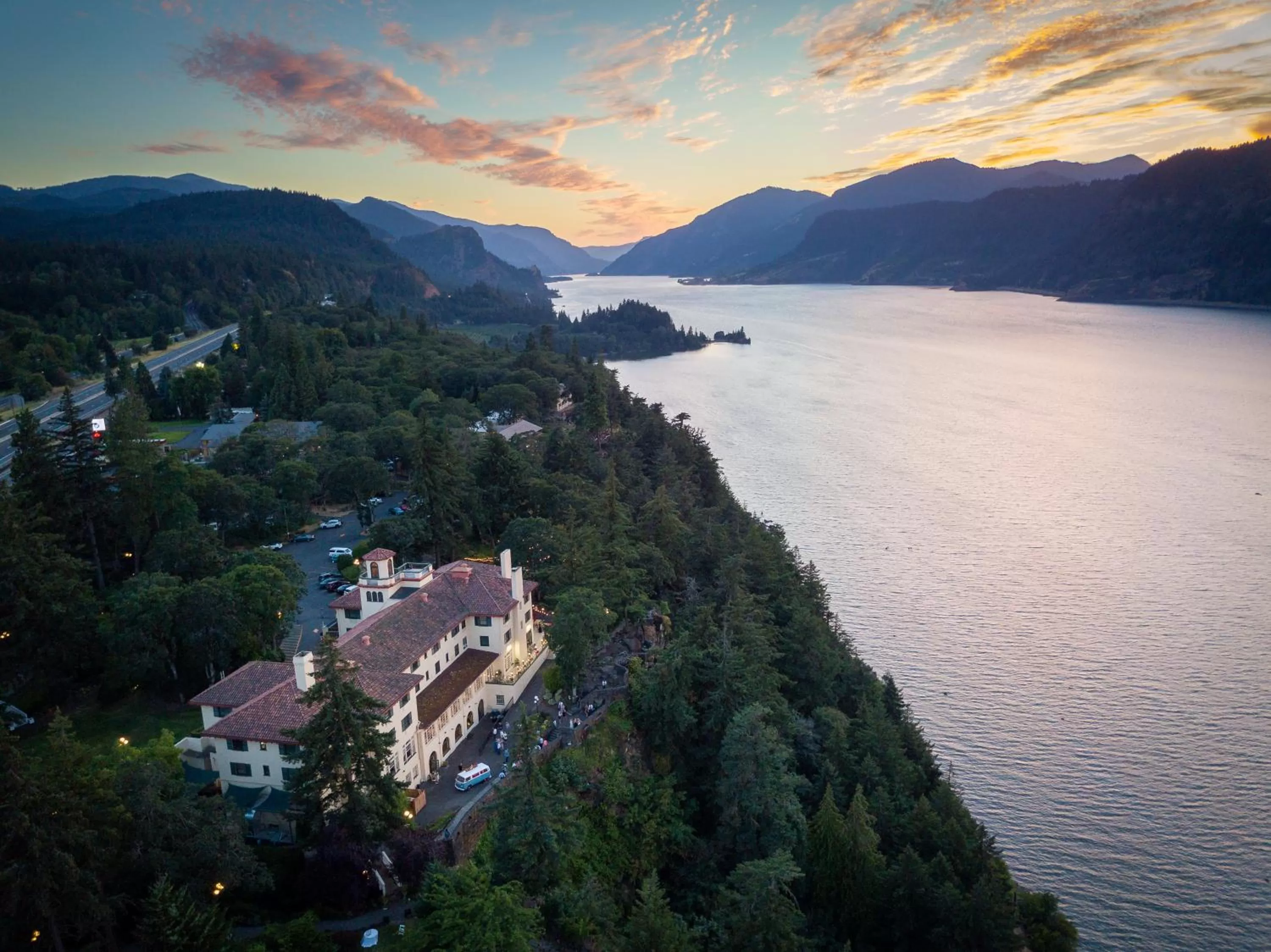 Property building in Columbia Gorge Hotel & Spa
