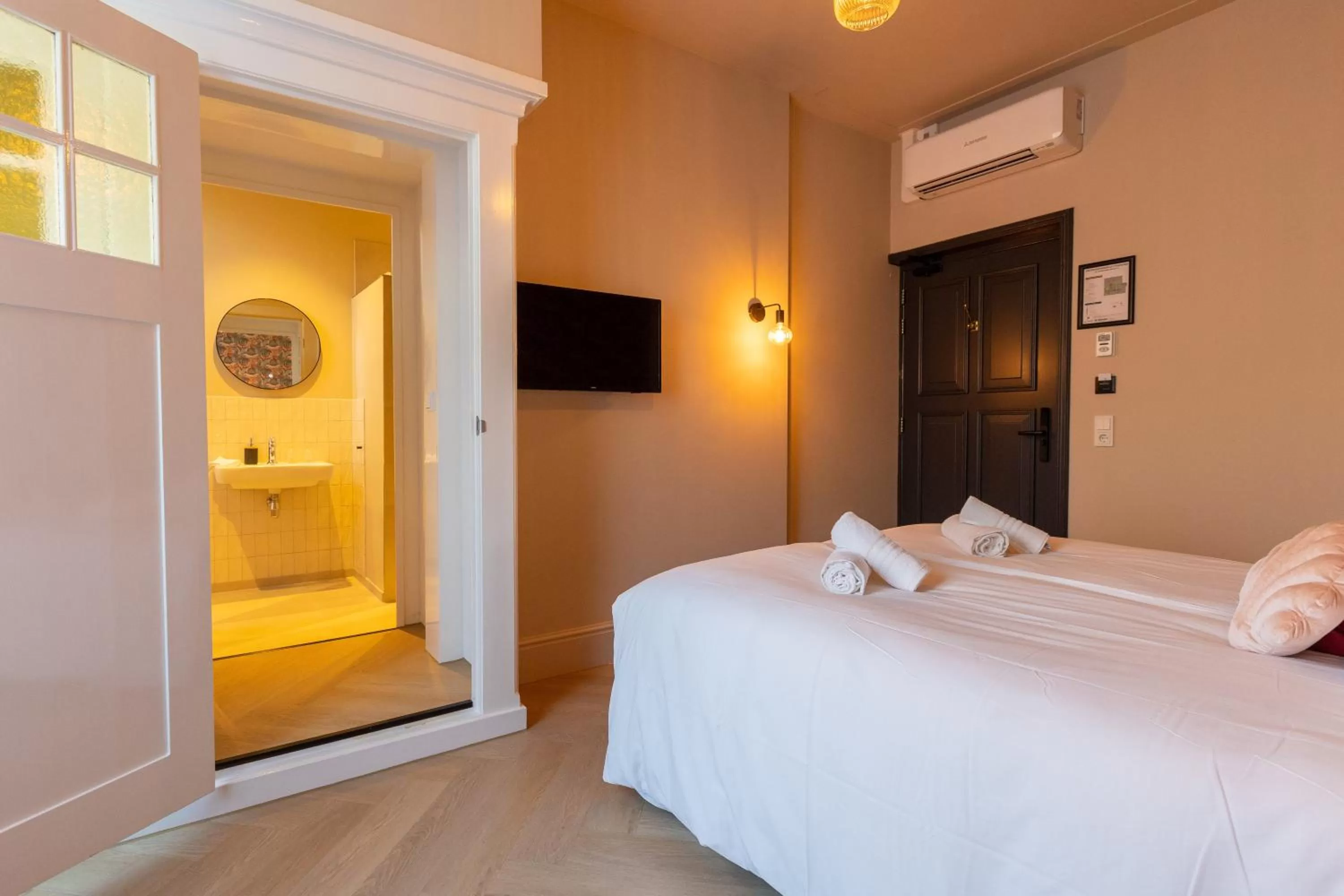 Bed in Hotel bij Jacob