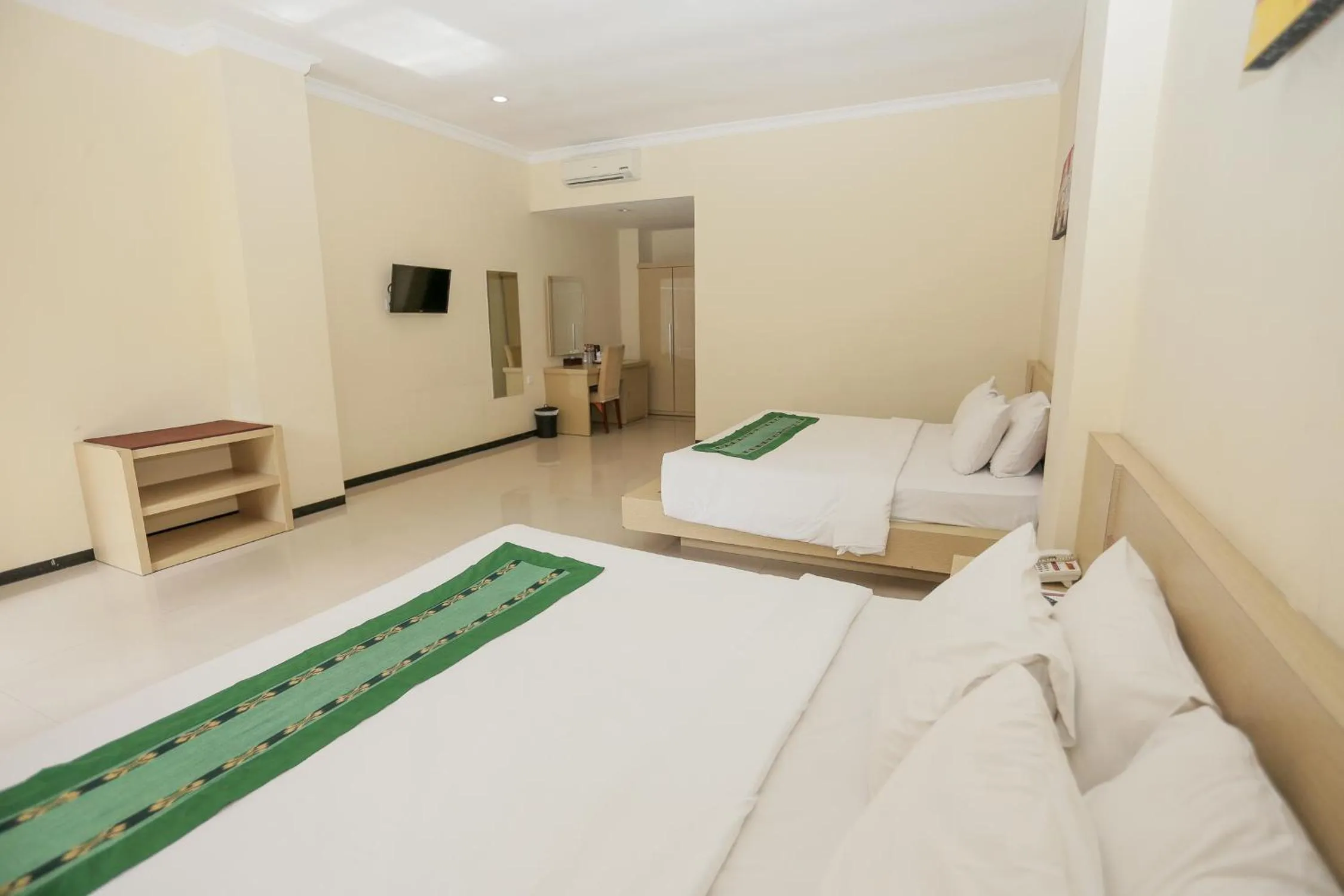 Bedroom, Bed in Ubud Hotel & Cottages