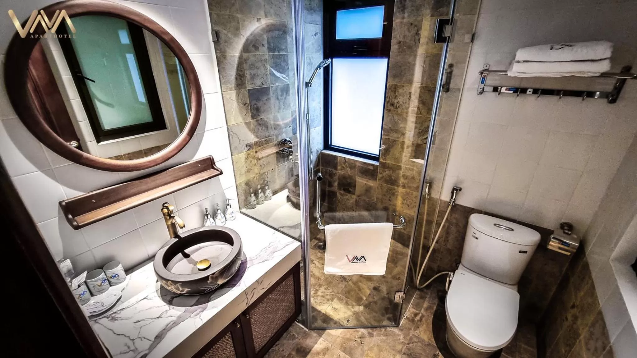 Bathroom in VNAHOMES APARTHOTEL