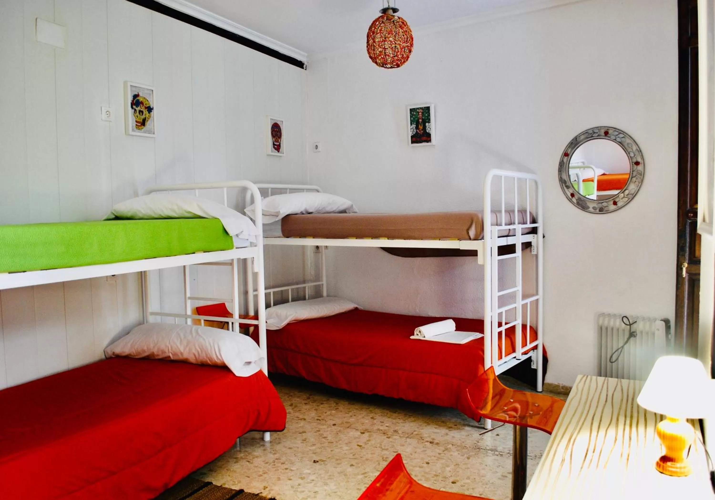 Bunk Bed in Backpacker Al-Katre