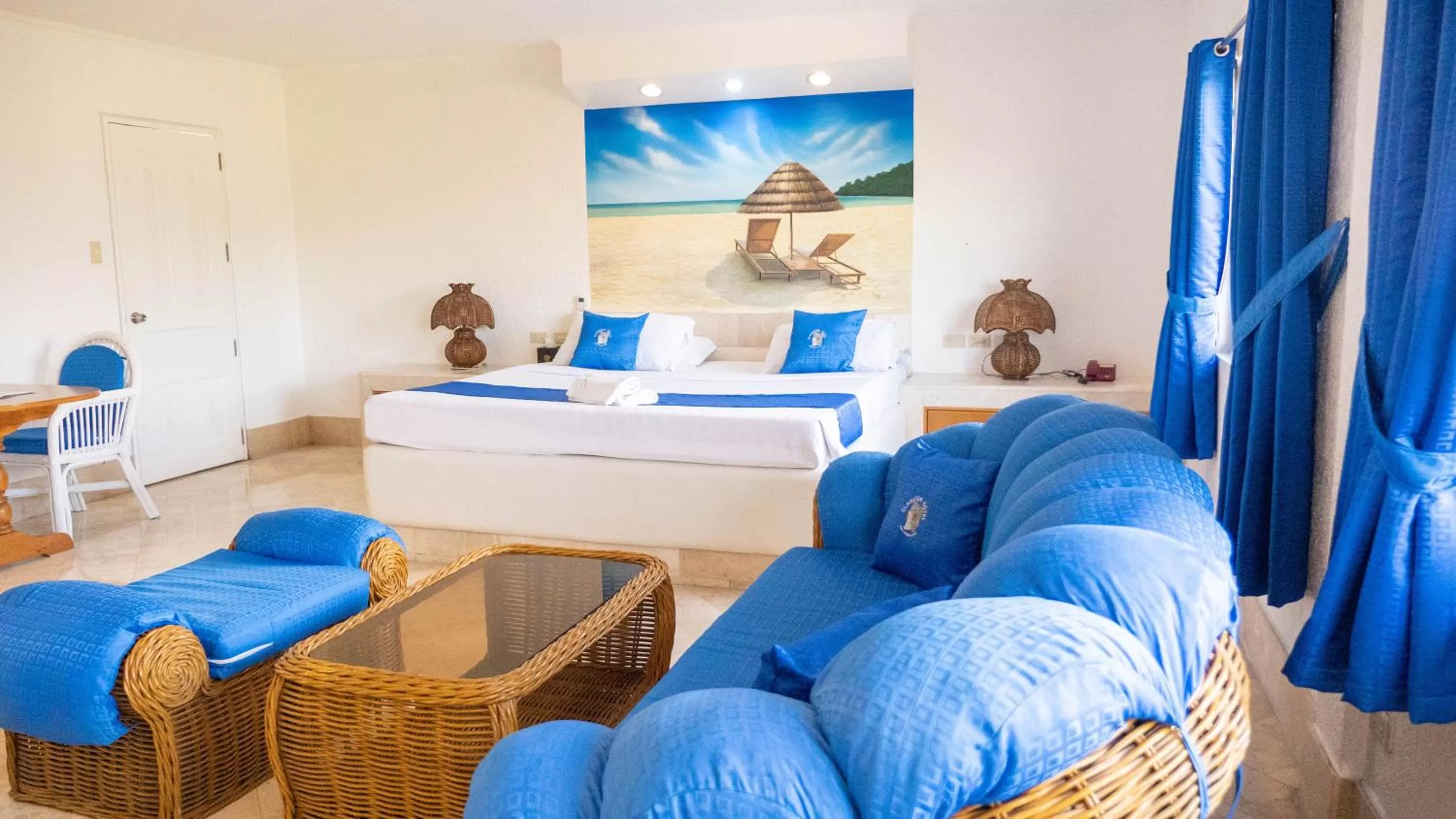 Bed in Clarkton Hotel Apartment