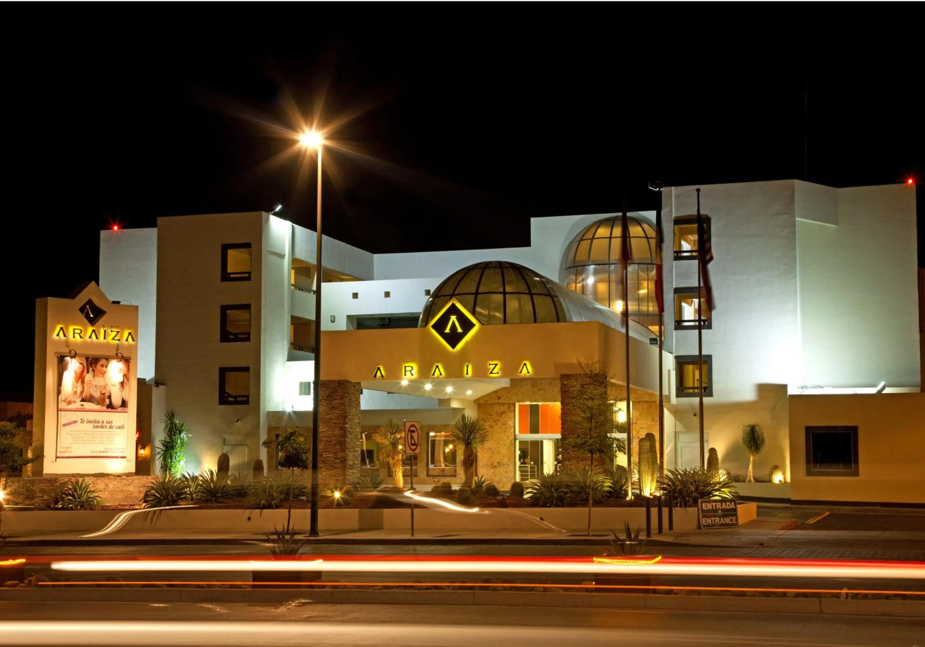 Facade/entrance in Hotel Araiza Hermosillo