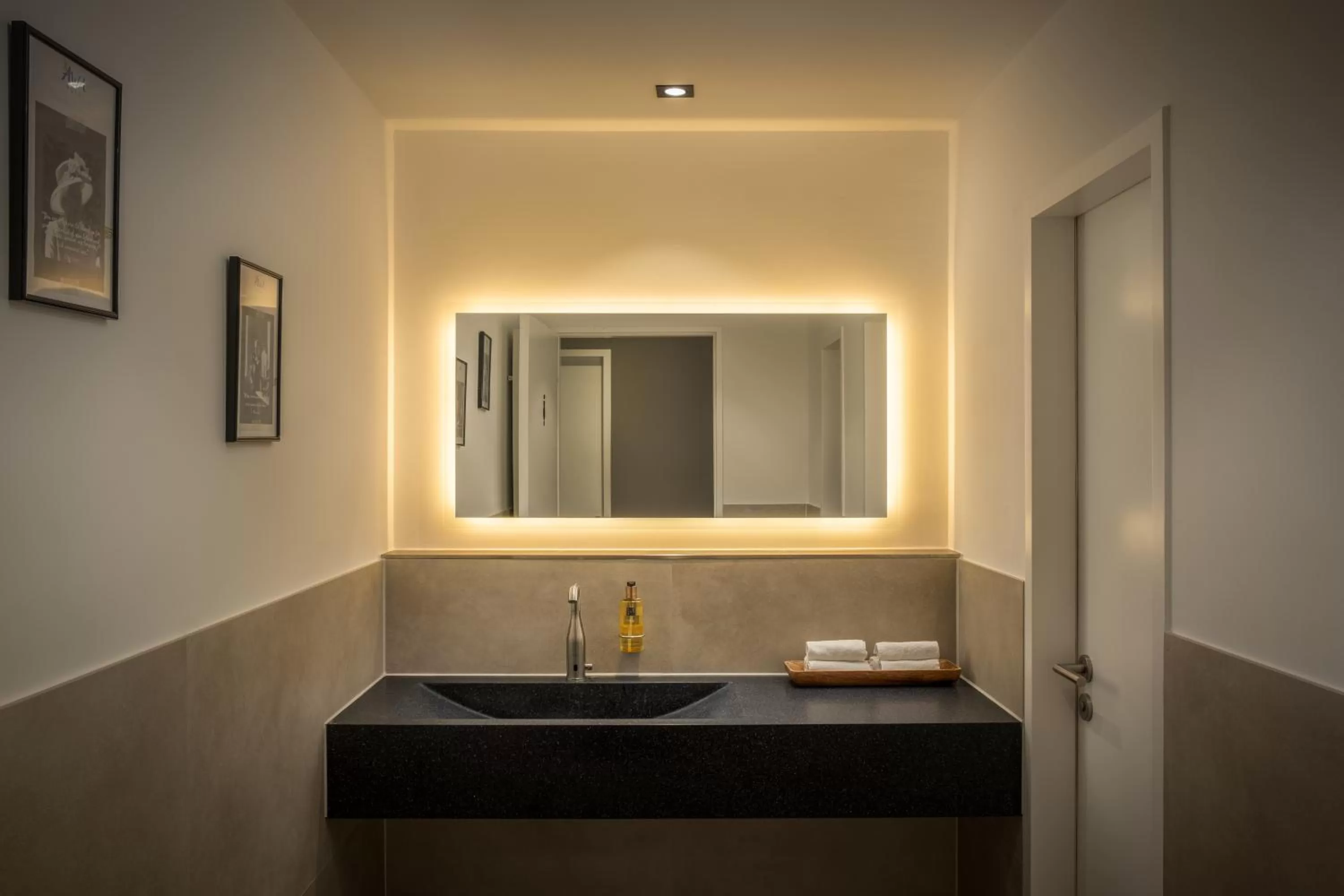 Open Air Bath in AWA Hotel