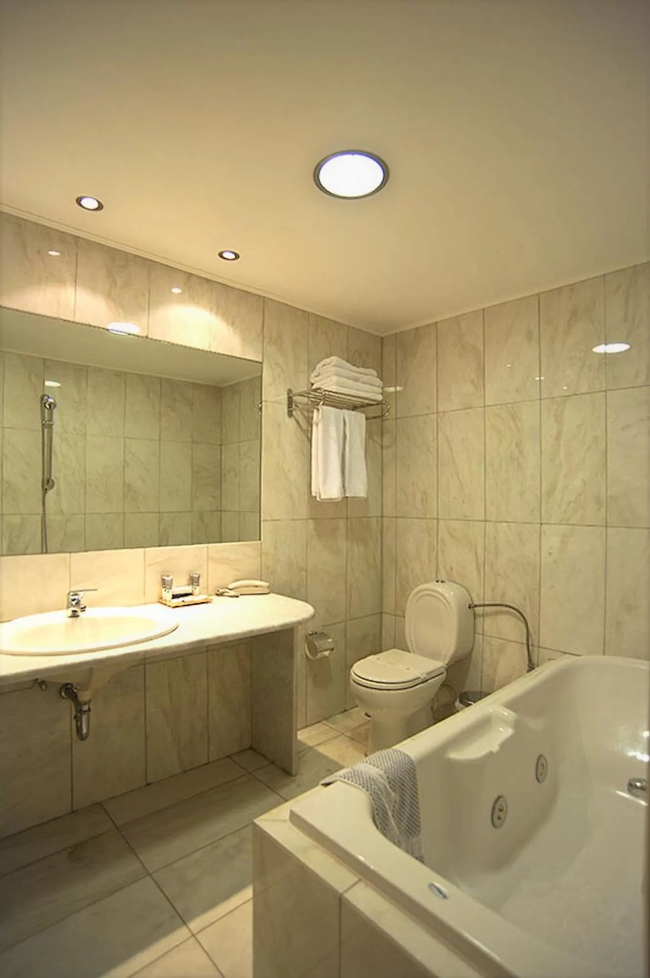 Bathroom in Congo Palace