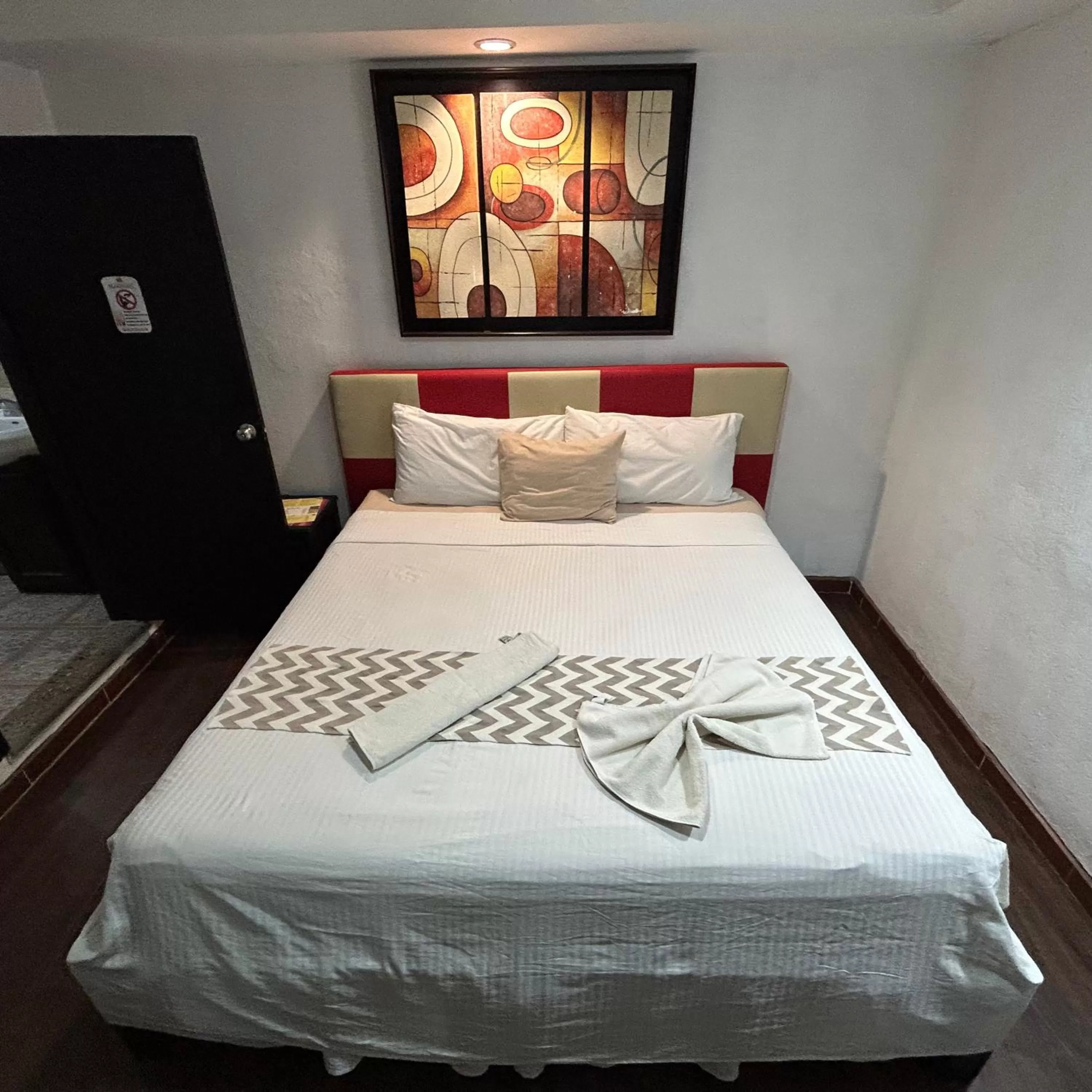 Bed in Hotel Makarios