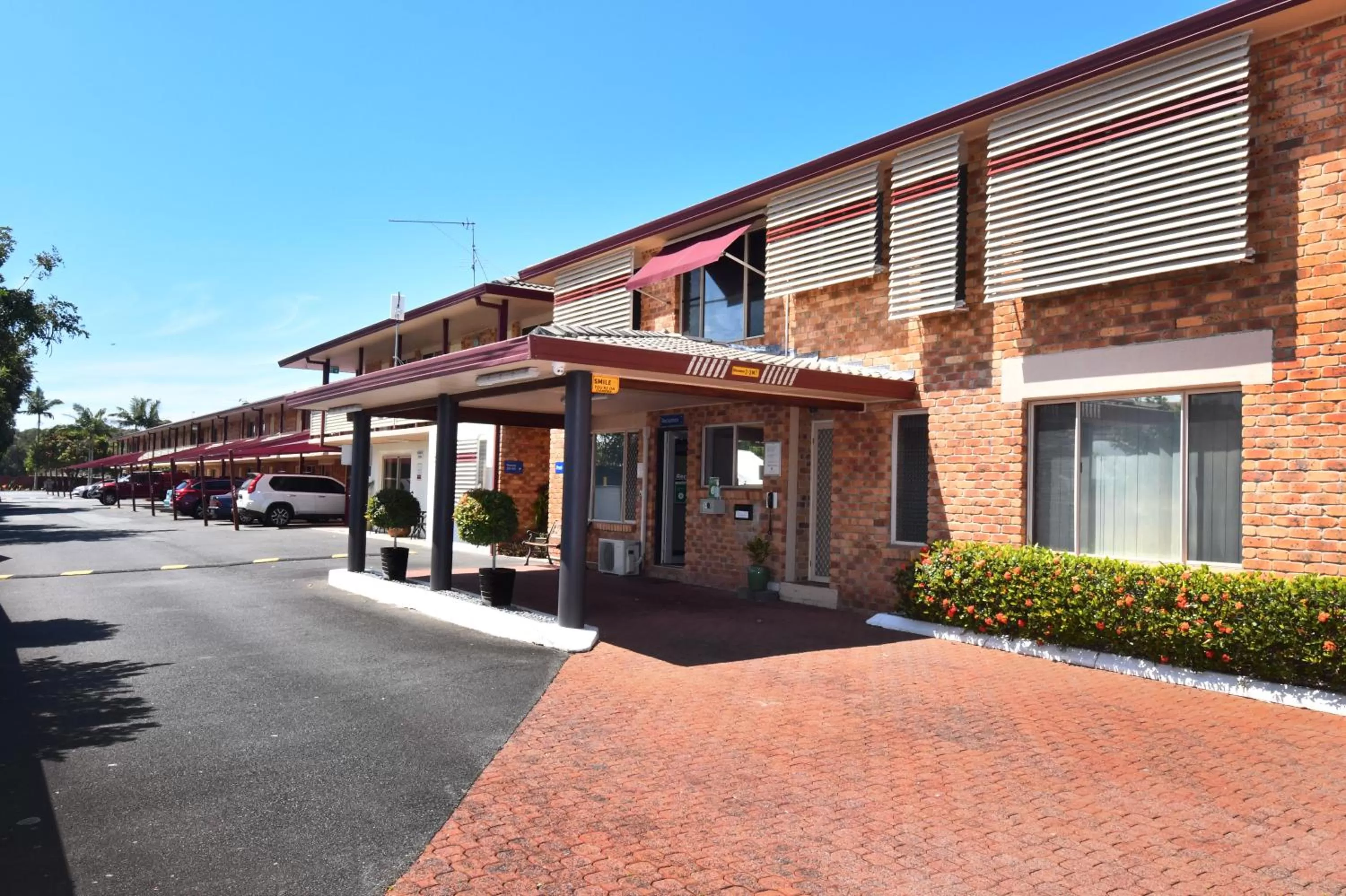 Facade/entrance in Kennedy Drive Boutique Motel - Close To City Centre & Airport