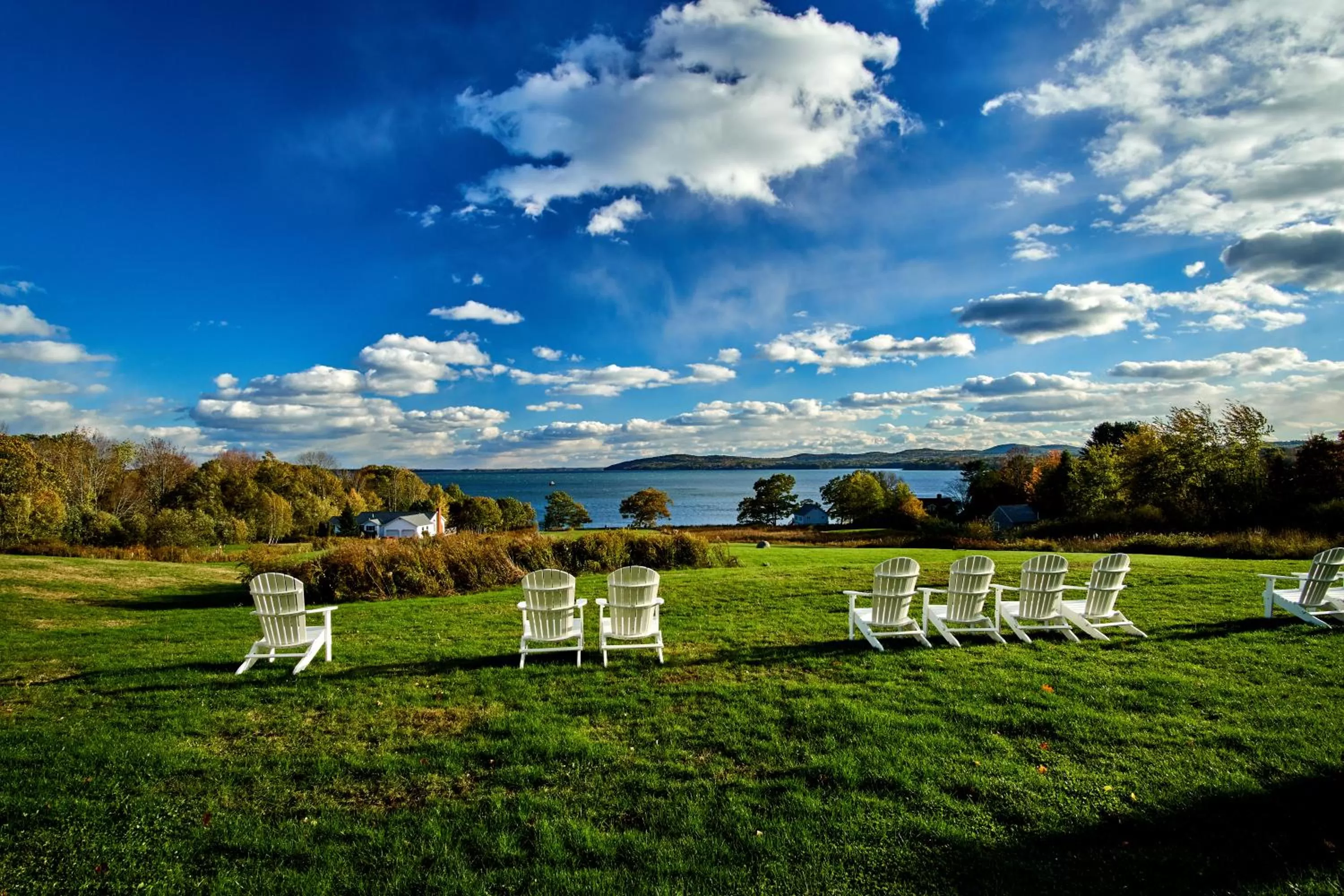 Bay View King Room Main Floor - single occupancy in Fireside Inn, Ocean's Edge