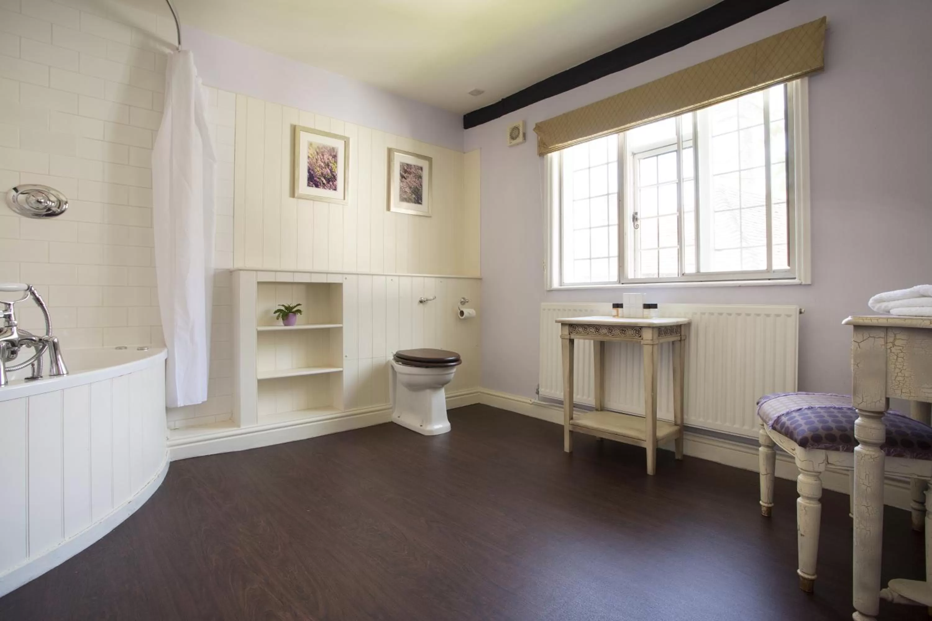 Bathroom in The George Hotel & Brasserie, Cranbrook