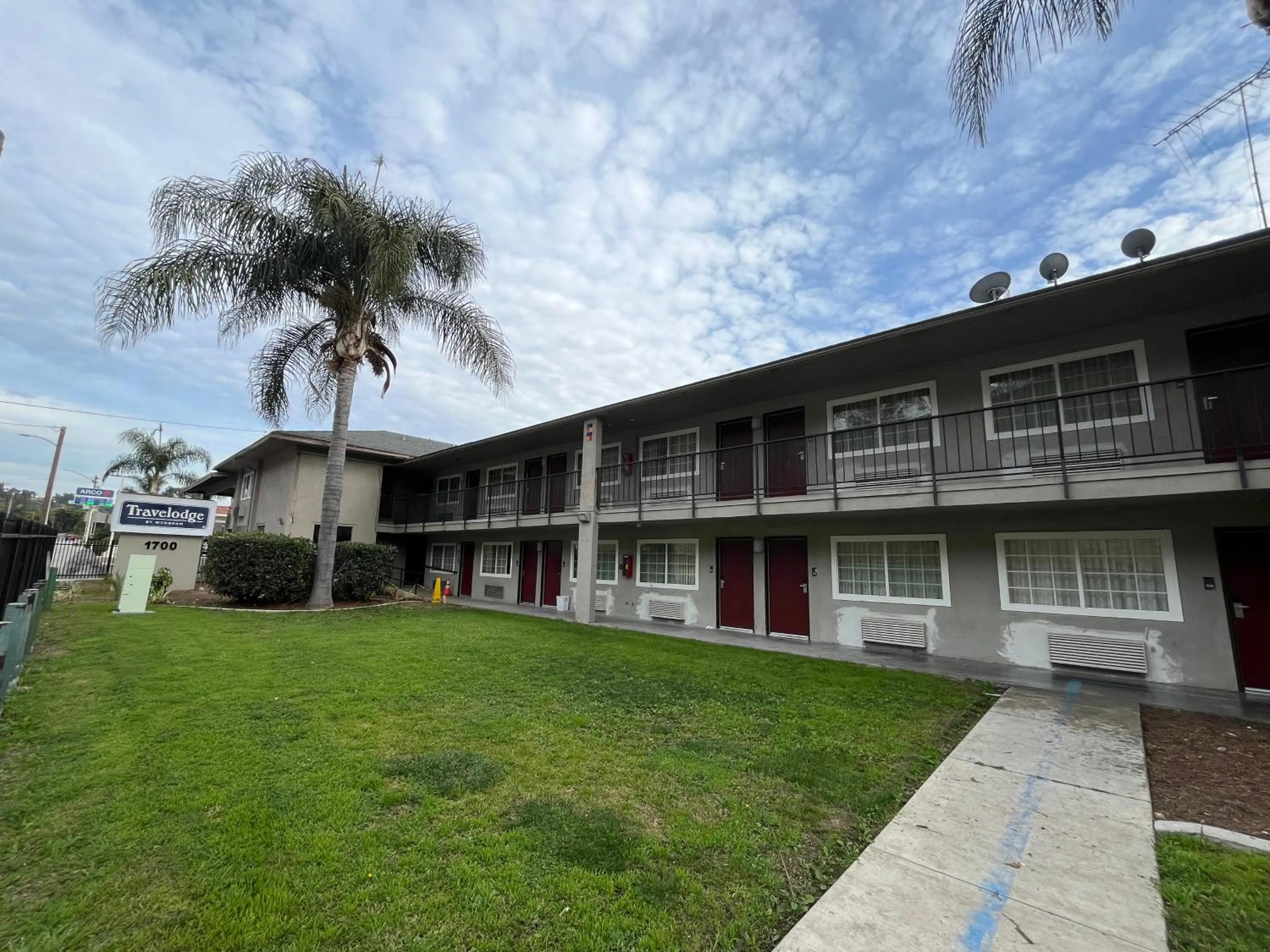 Property Building in Lemon Tree Motel