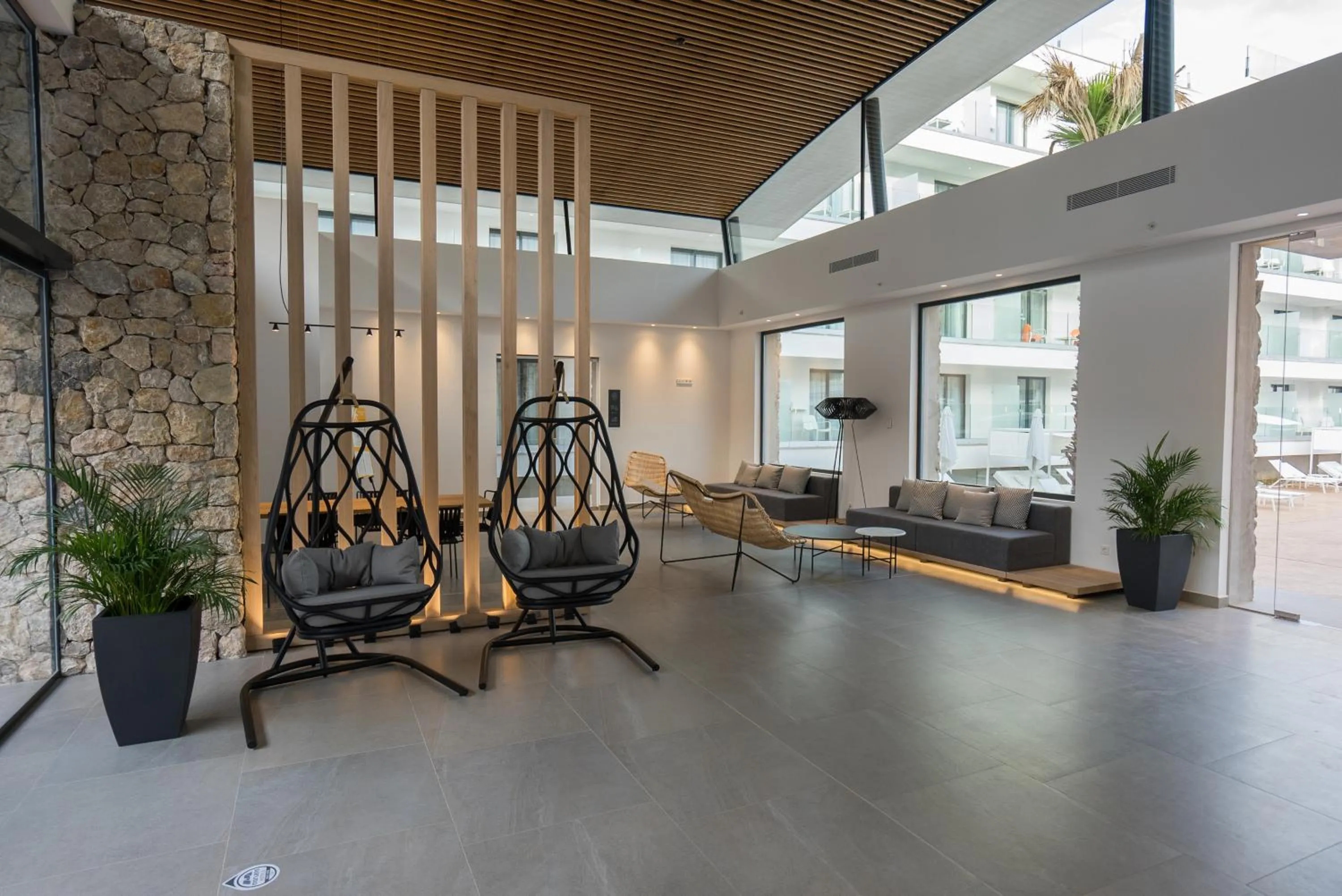 Lobby or reception in Hotel Morlans Suites - Adults Only